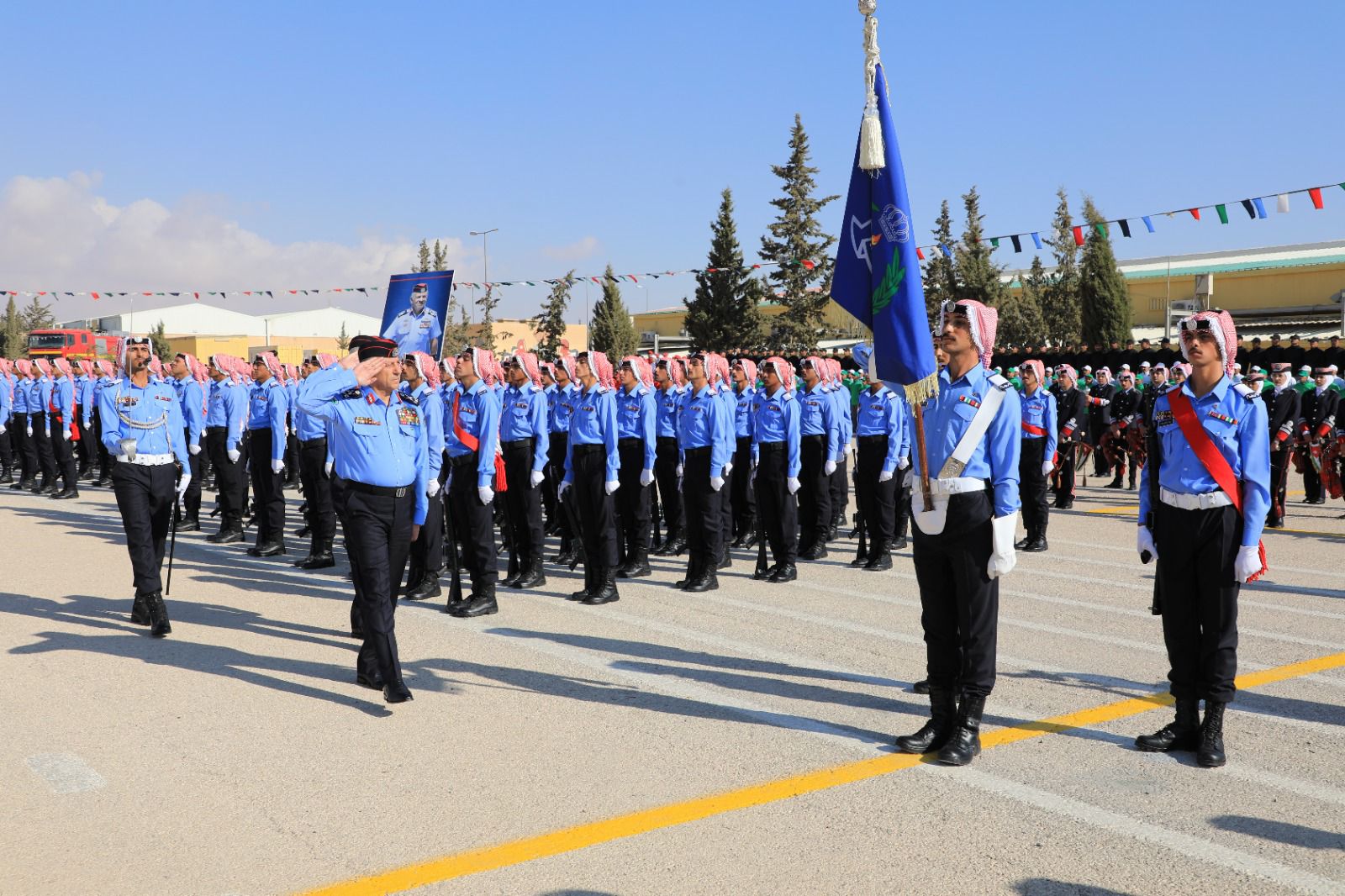 Madar Al-Saa Images 0.5972484447672342