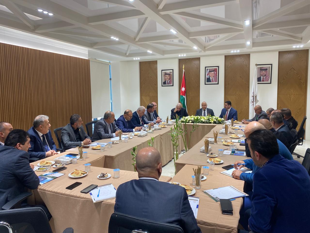 Madar Al-Saa Images 0.6731521328418604