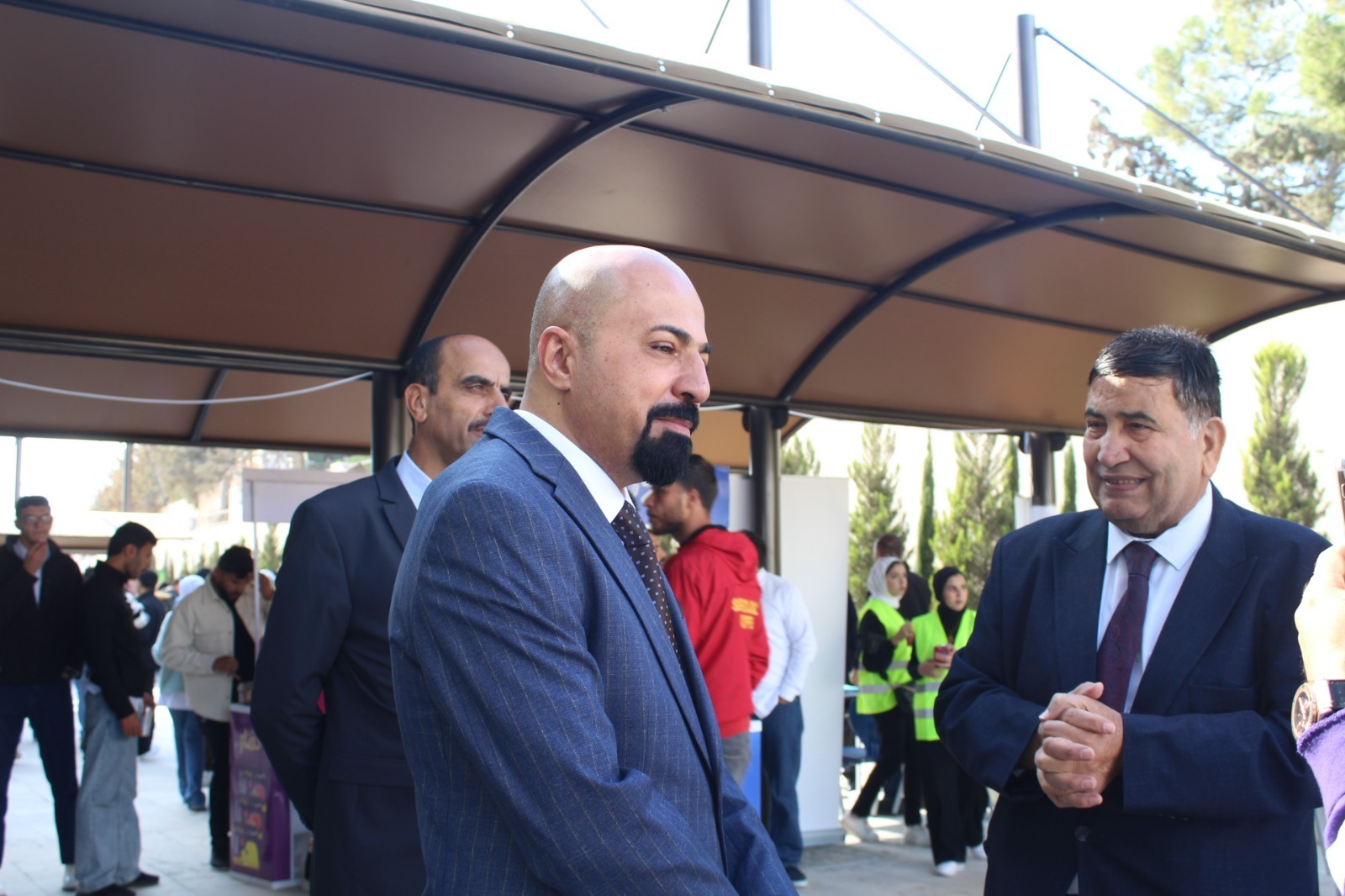 الكلية الجامعية الوطنية للتكنولوجيا تنظم يوما مفتوحا ويوما طبيا مجانيا (صور)