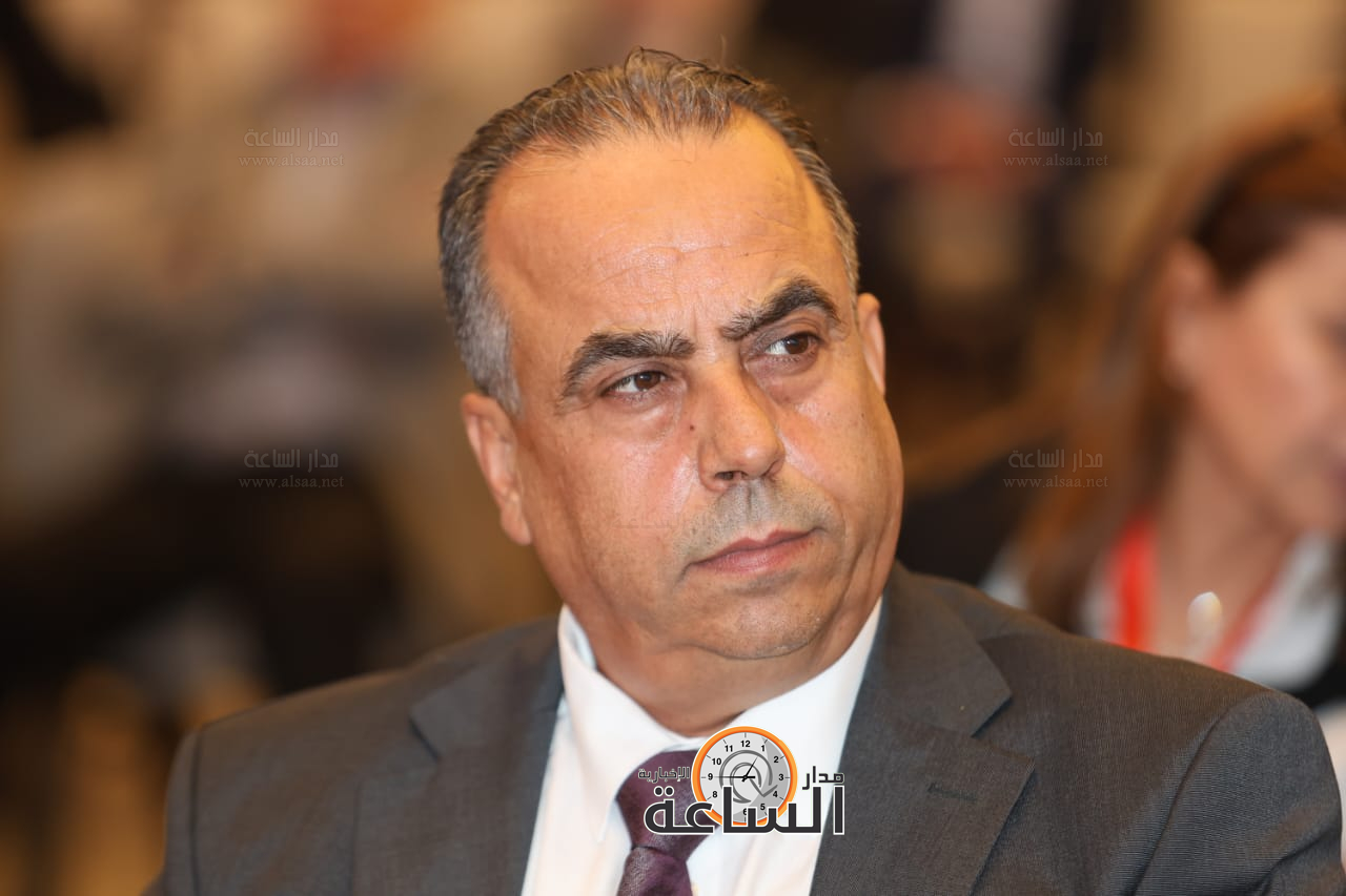 Madar Al-Saa Images 0.005638329121793628