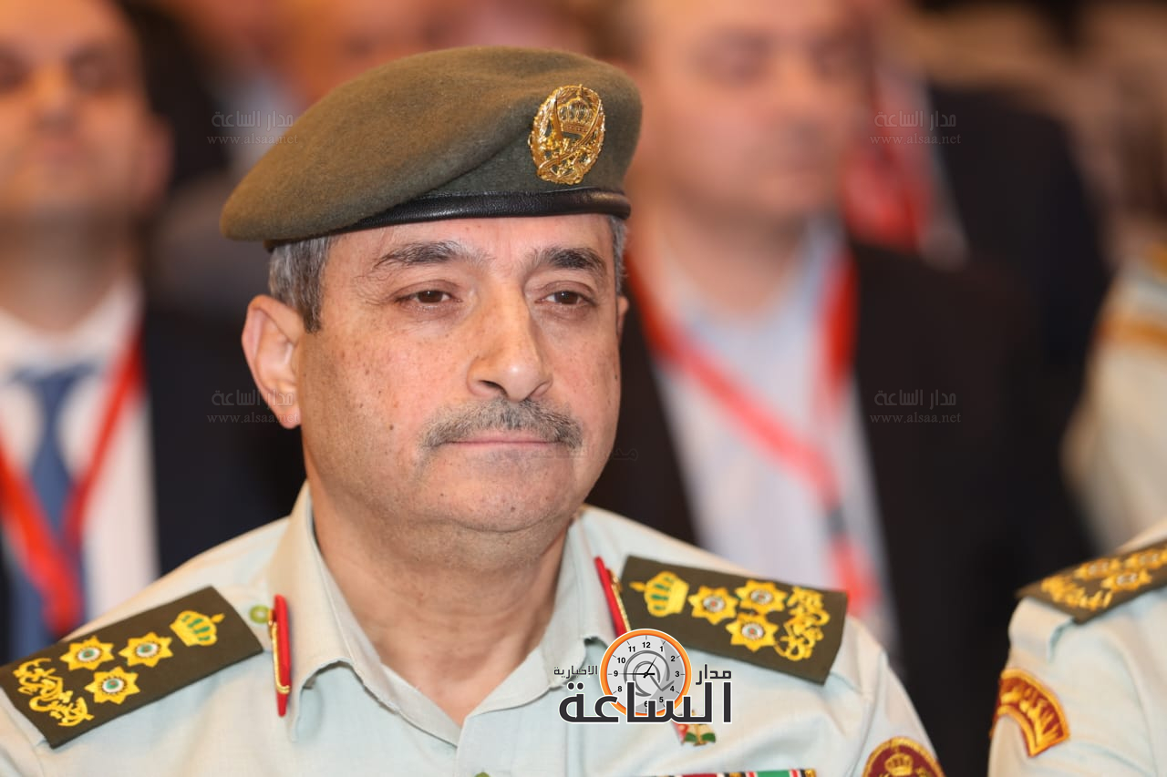 Madar Al-Saa Images 0.3778621975670937