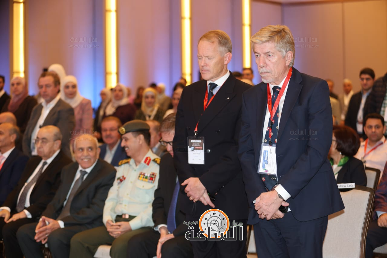 Madar Al-Saa Images 0.7917115520859341