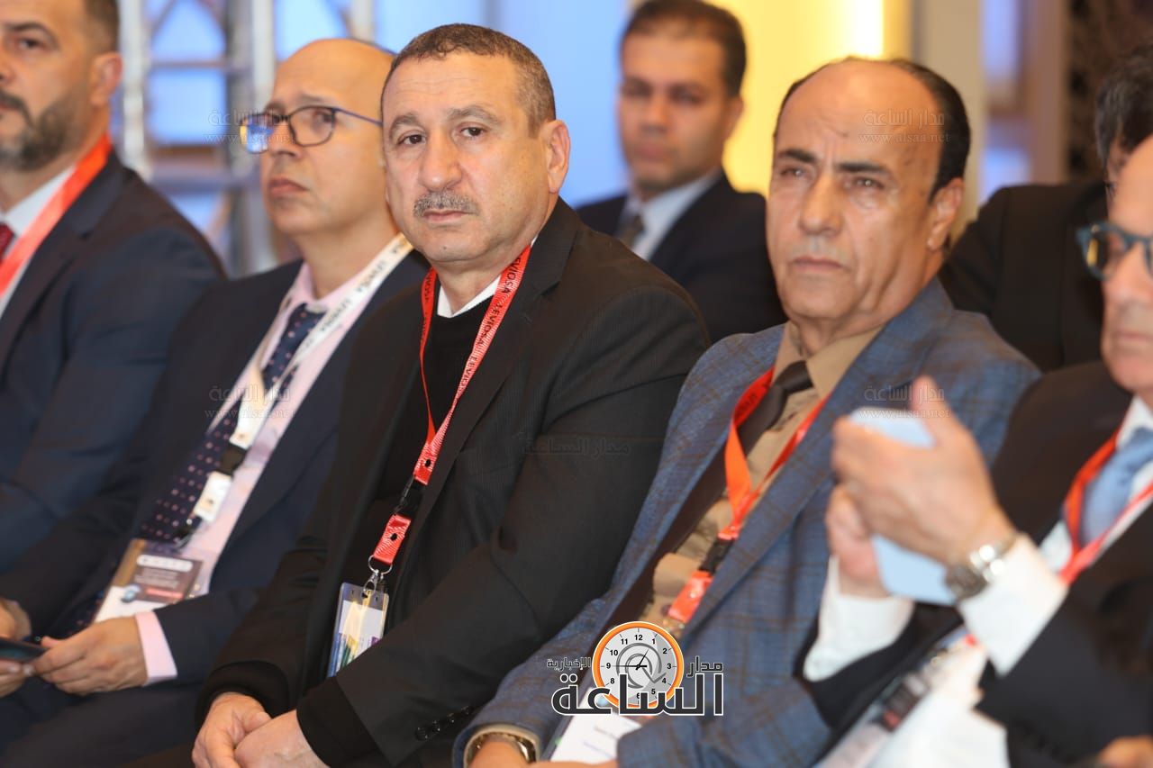 Madar Al-Saa Images 0.8534525832372062