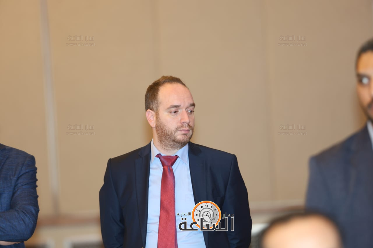 Madar Al-Saa Images 0.48222571908732825