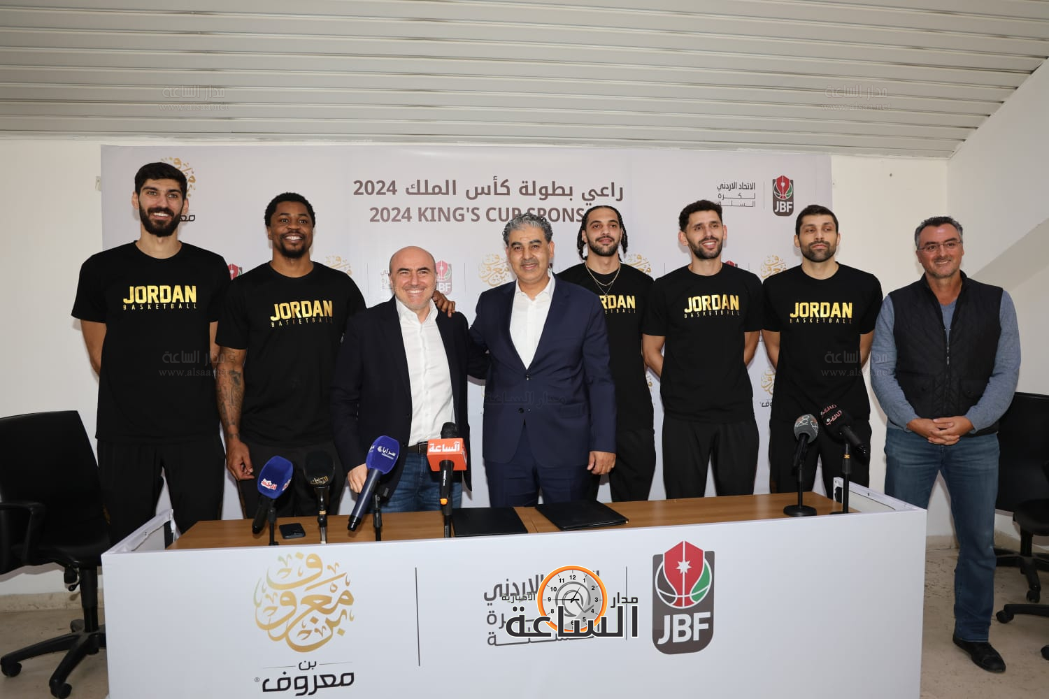 Madar Al-Saa Images 0.7669091804986612