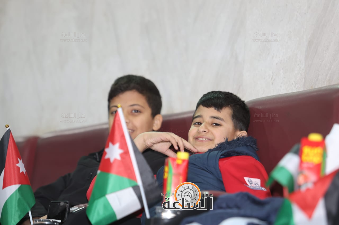 Madar Al-Saa Images 0.7590898565867699