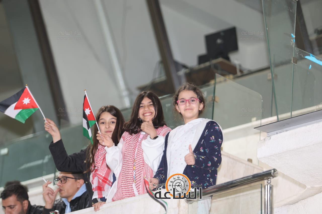 Madar Al-Saa Images 0.4132176504458205