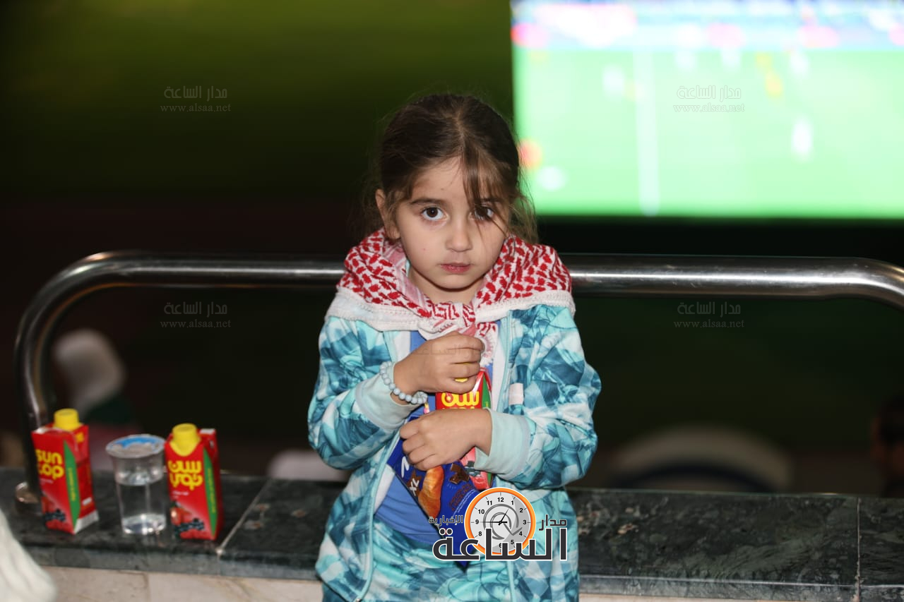 Madar Al-Saa Images 0.697237201375638