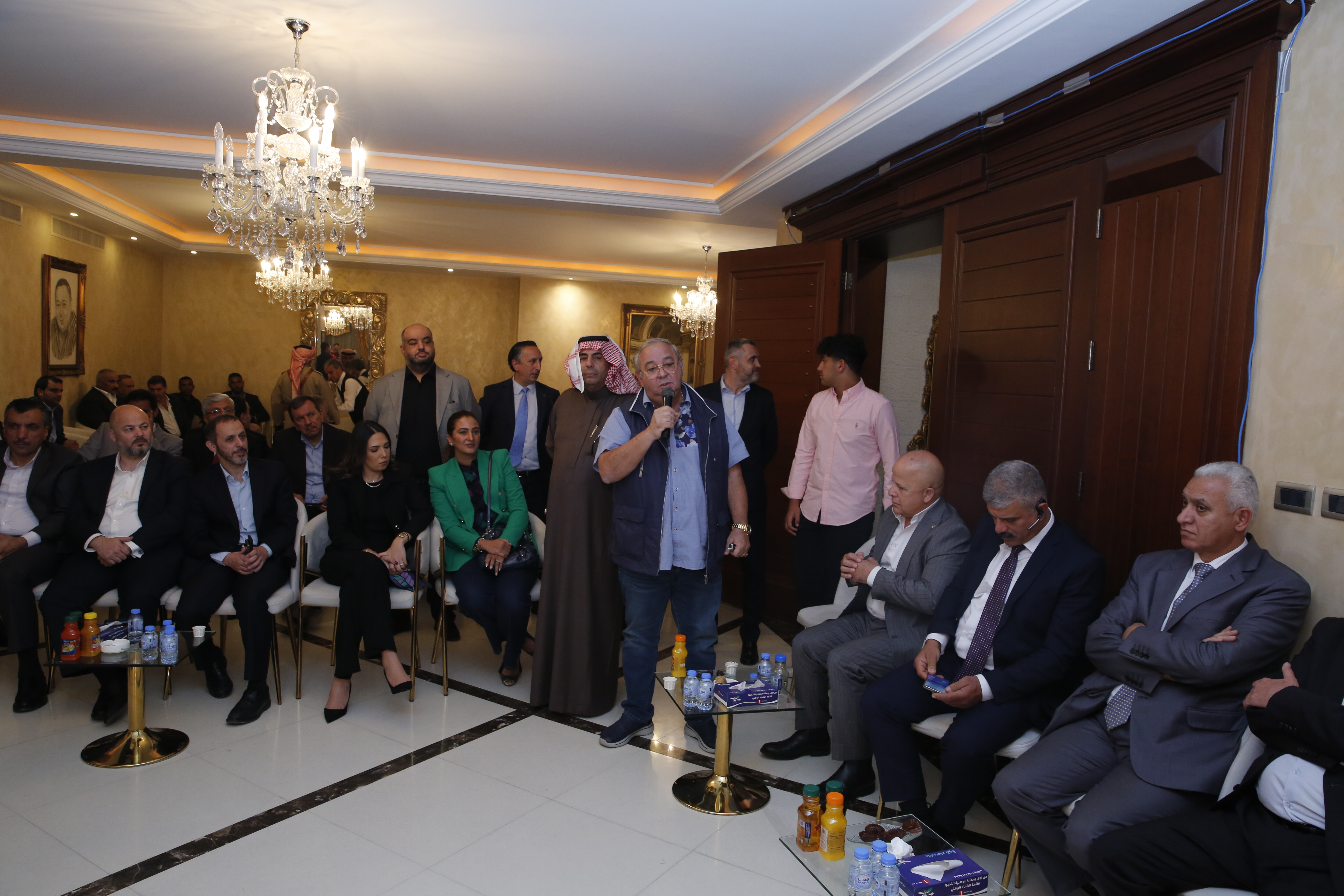 Madar Al-Saa Images 0.4543190537646662