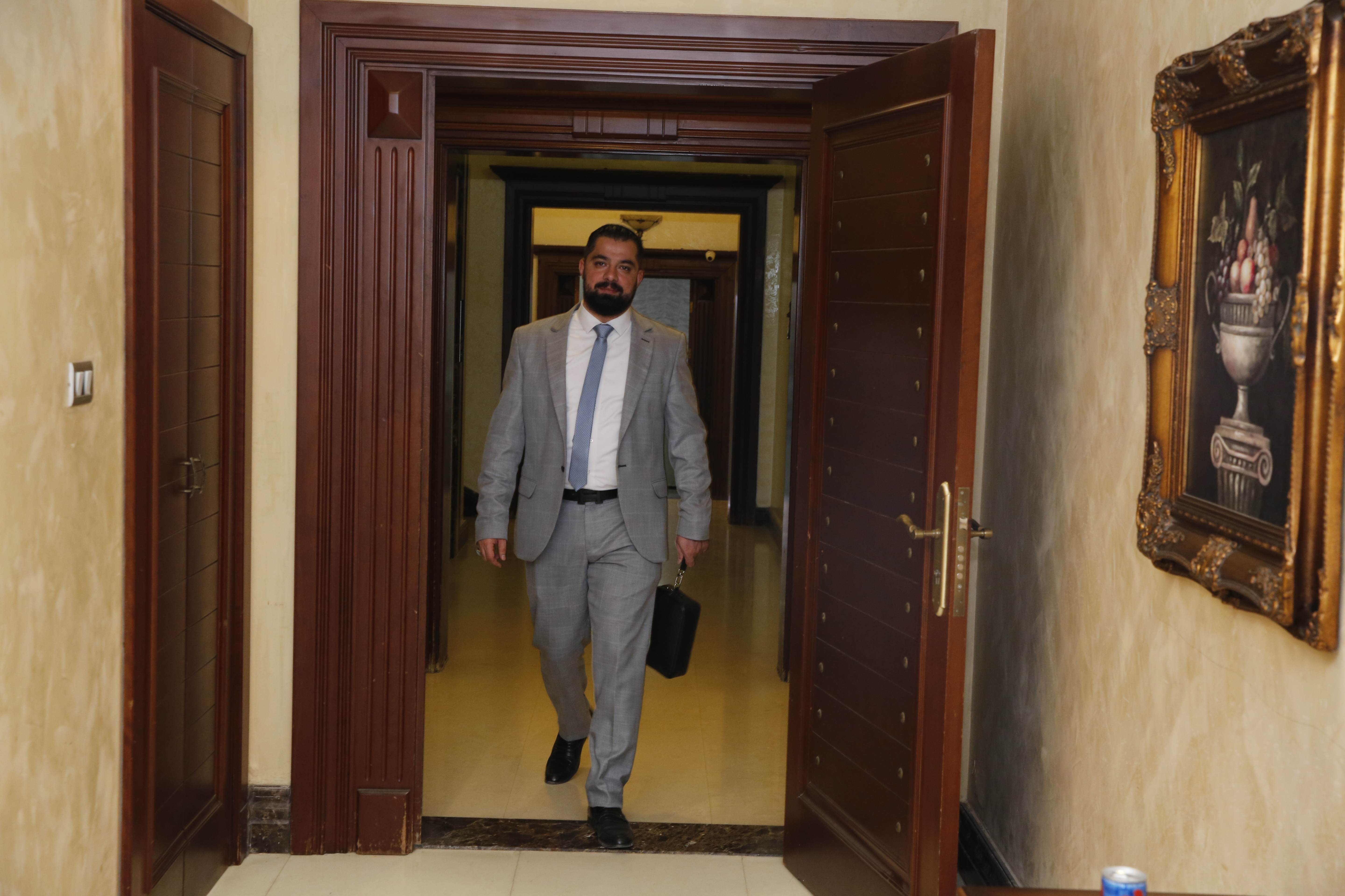 Madar Al-Saa Images 0.7078330562185018