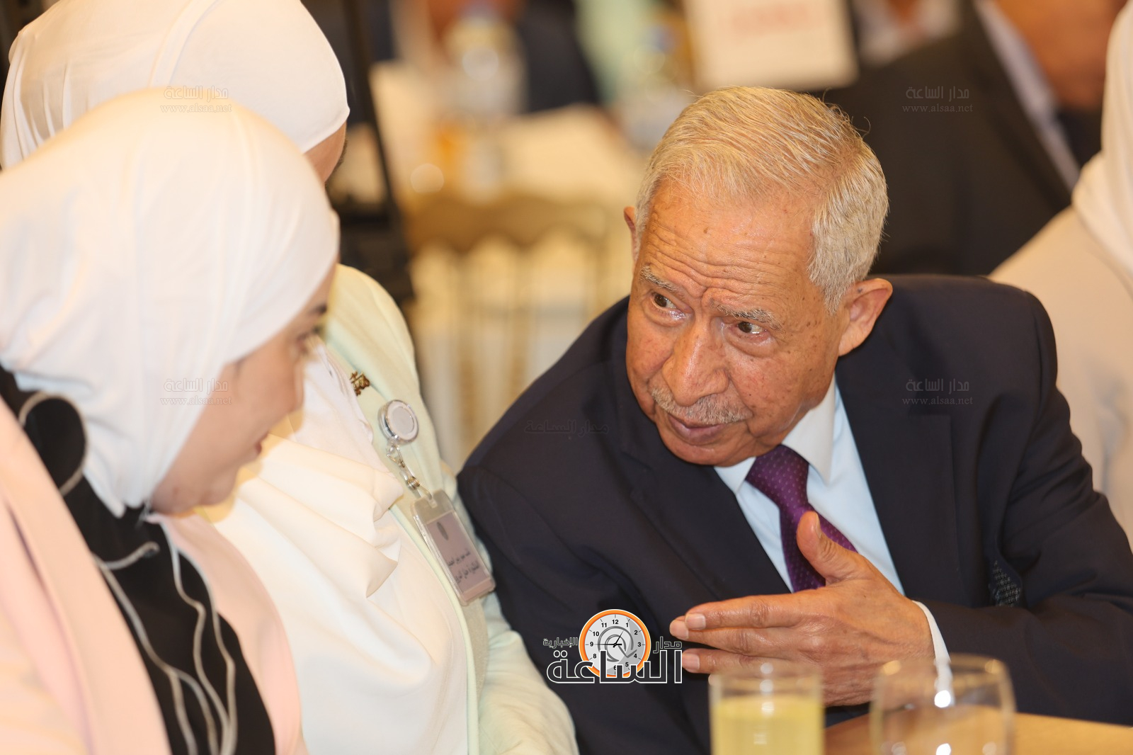 Madar Al-Saa Images 0.48774214949932215