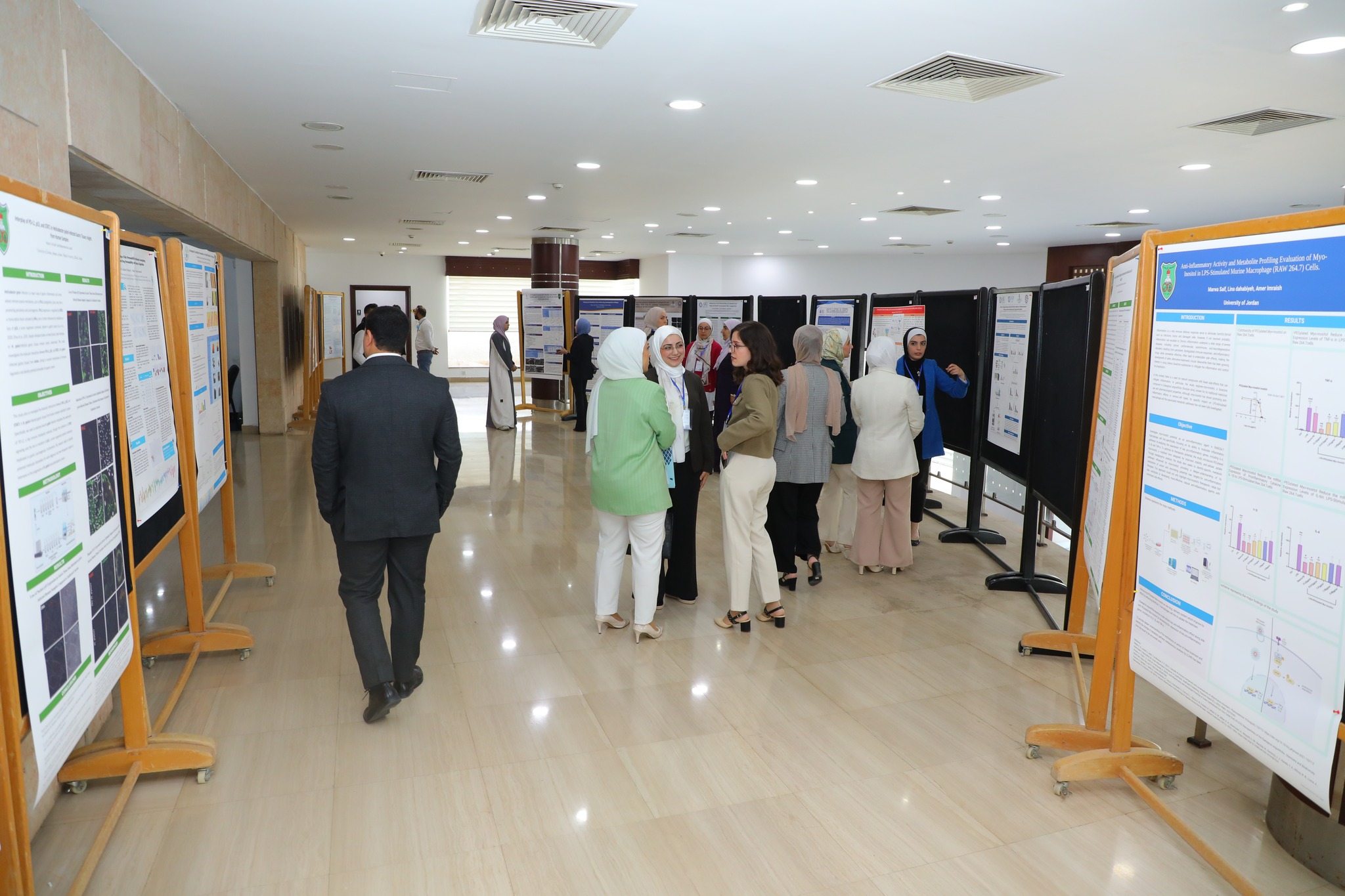 صيدلة التطبيقية تعقد مؤتمرها الدولي السادس (صور)