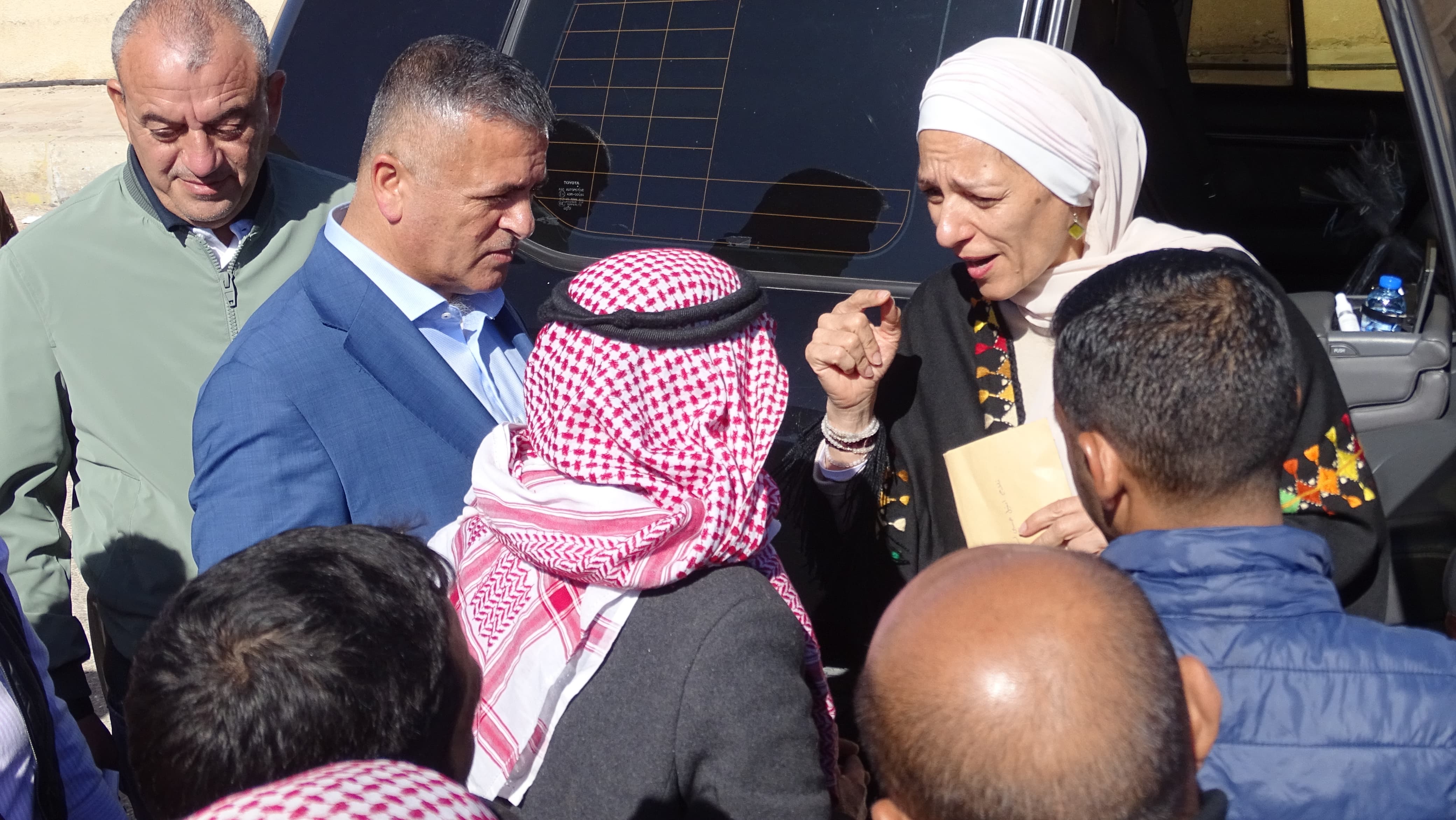 Madar Al-Saa Images 0.13242793320918045