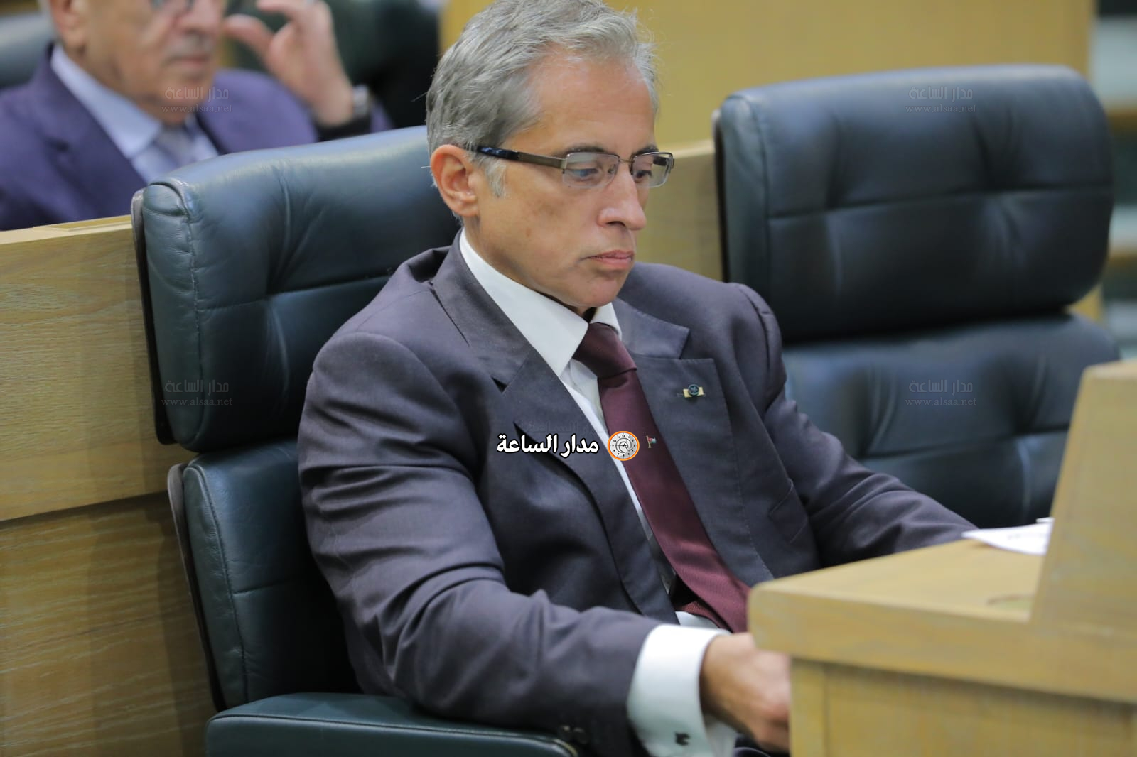 Madar Al-Saa Images 0.54187077139237