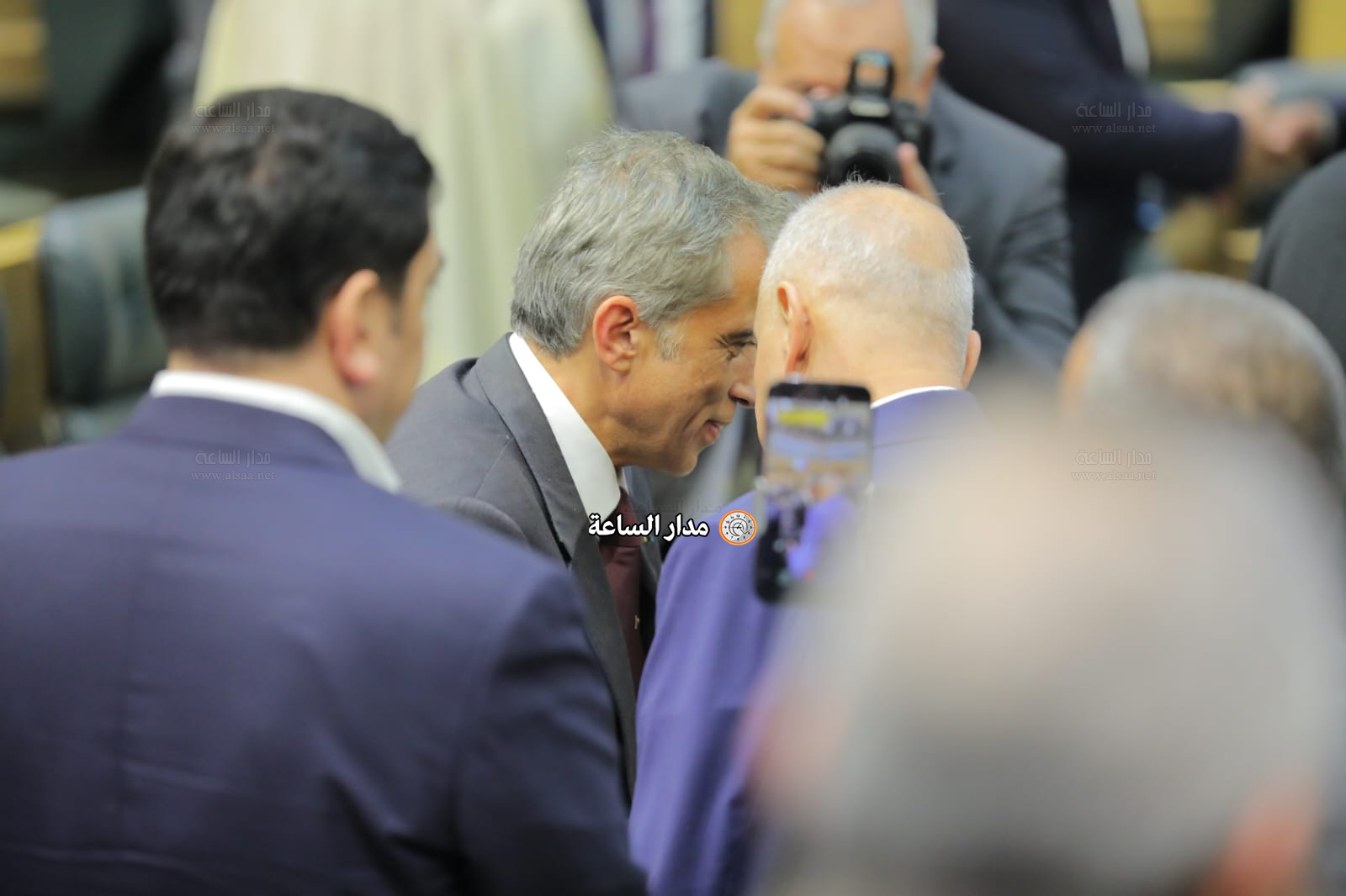 Madar Al-Saa Images 0.045399516905081594