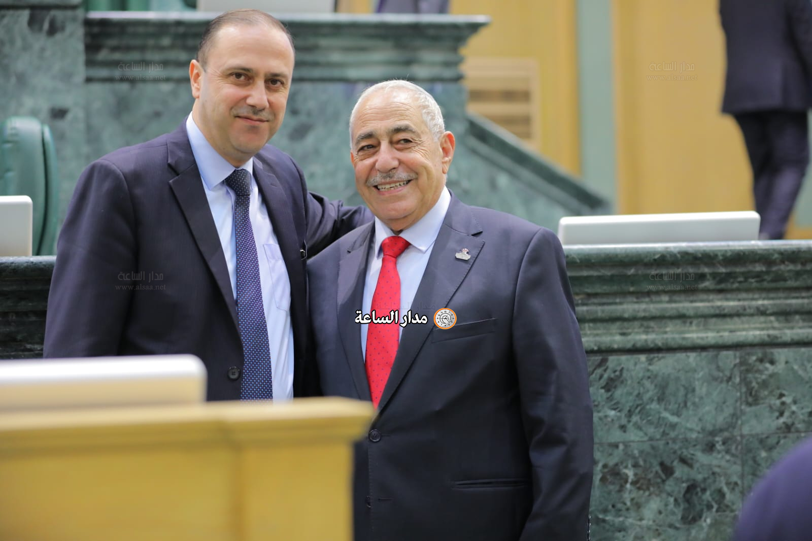 Madar Al-Saa Images 0.7132199355984608