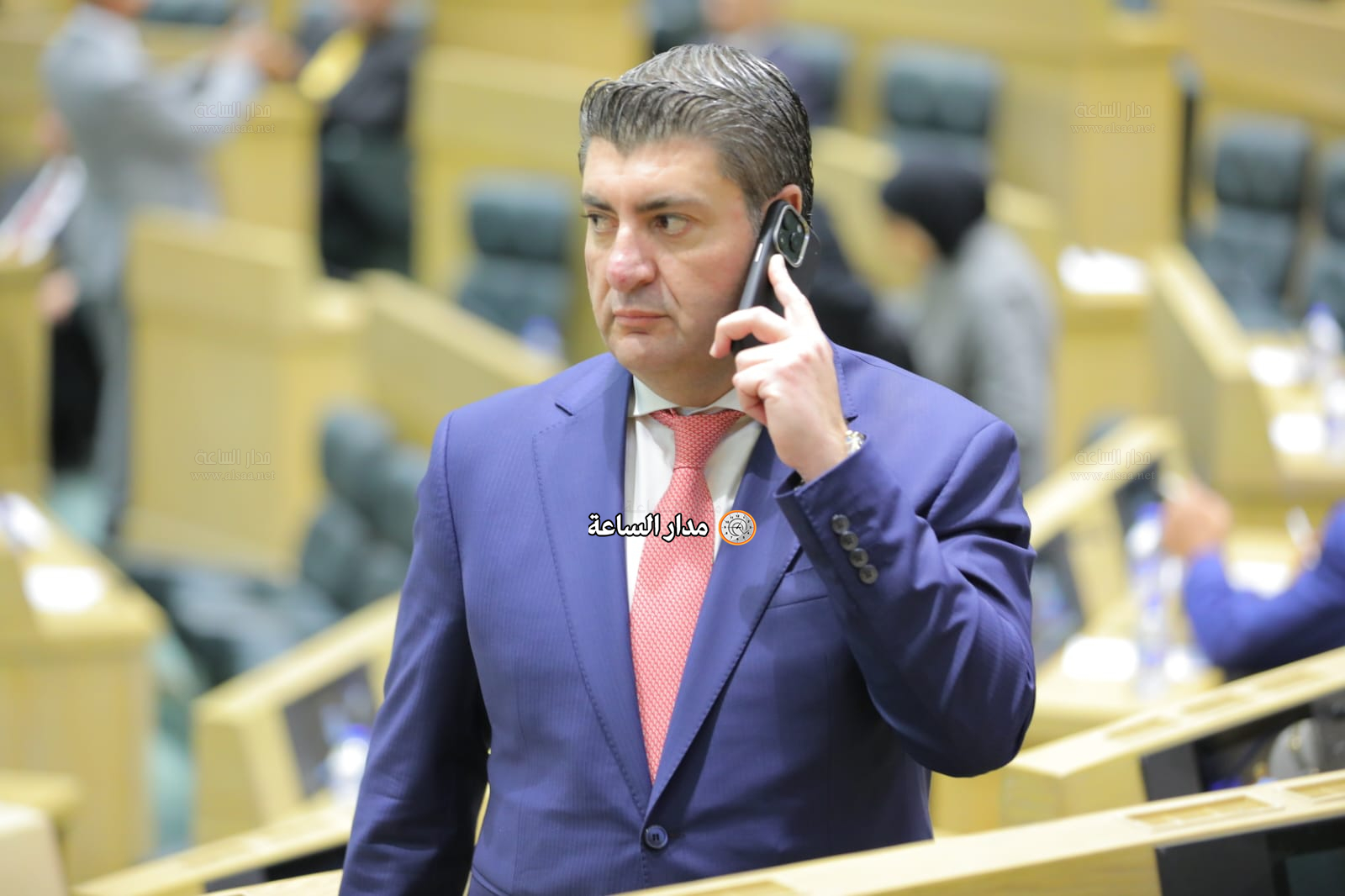 Madar Al-Saa Images 0.5378499785793742