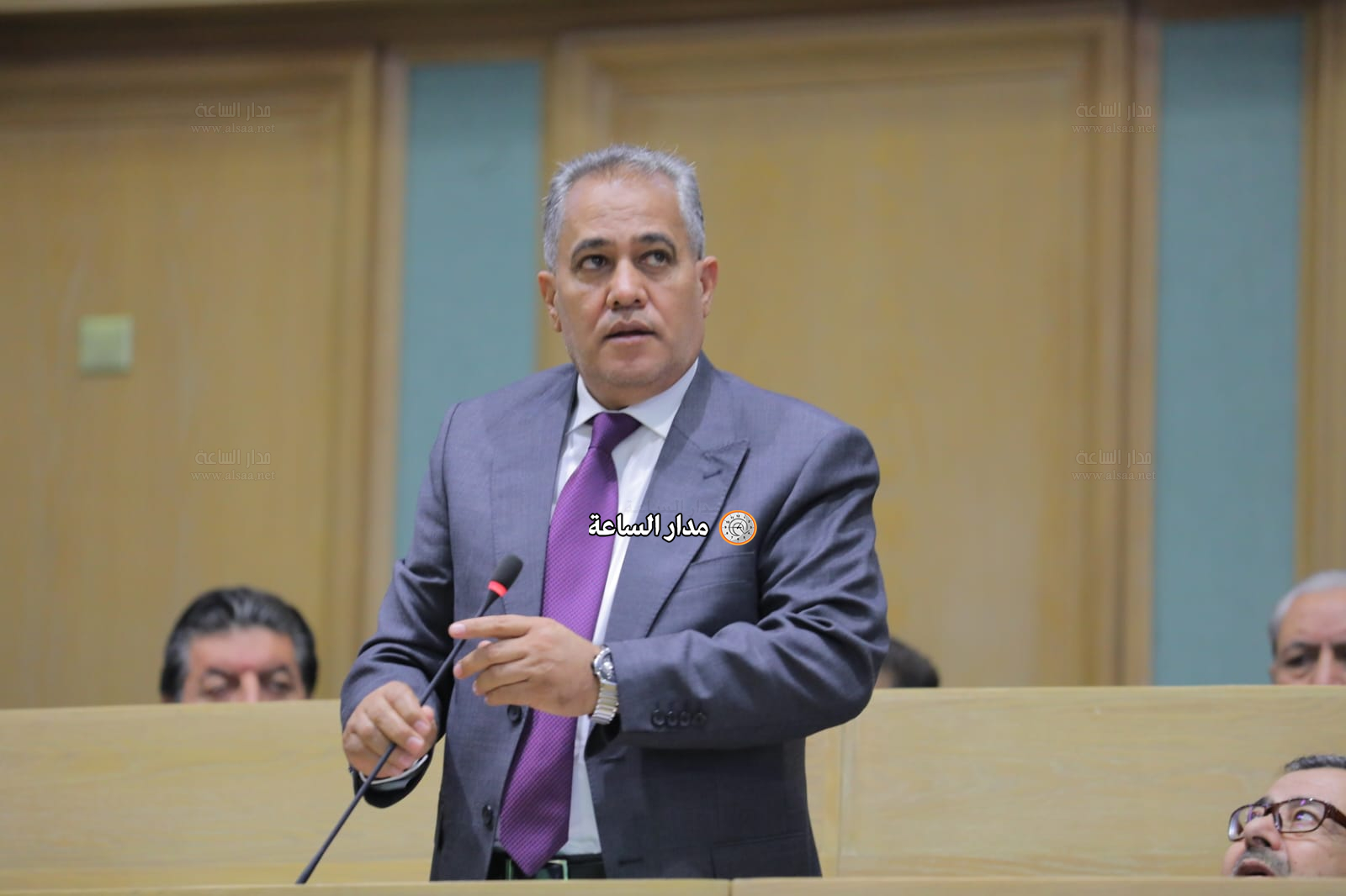 Madar Al-Saa Images 0.18886408303561297