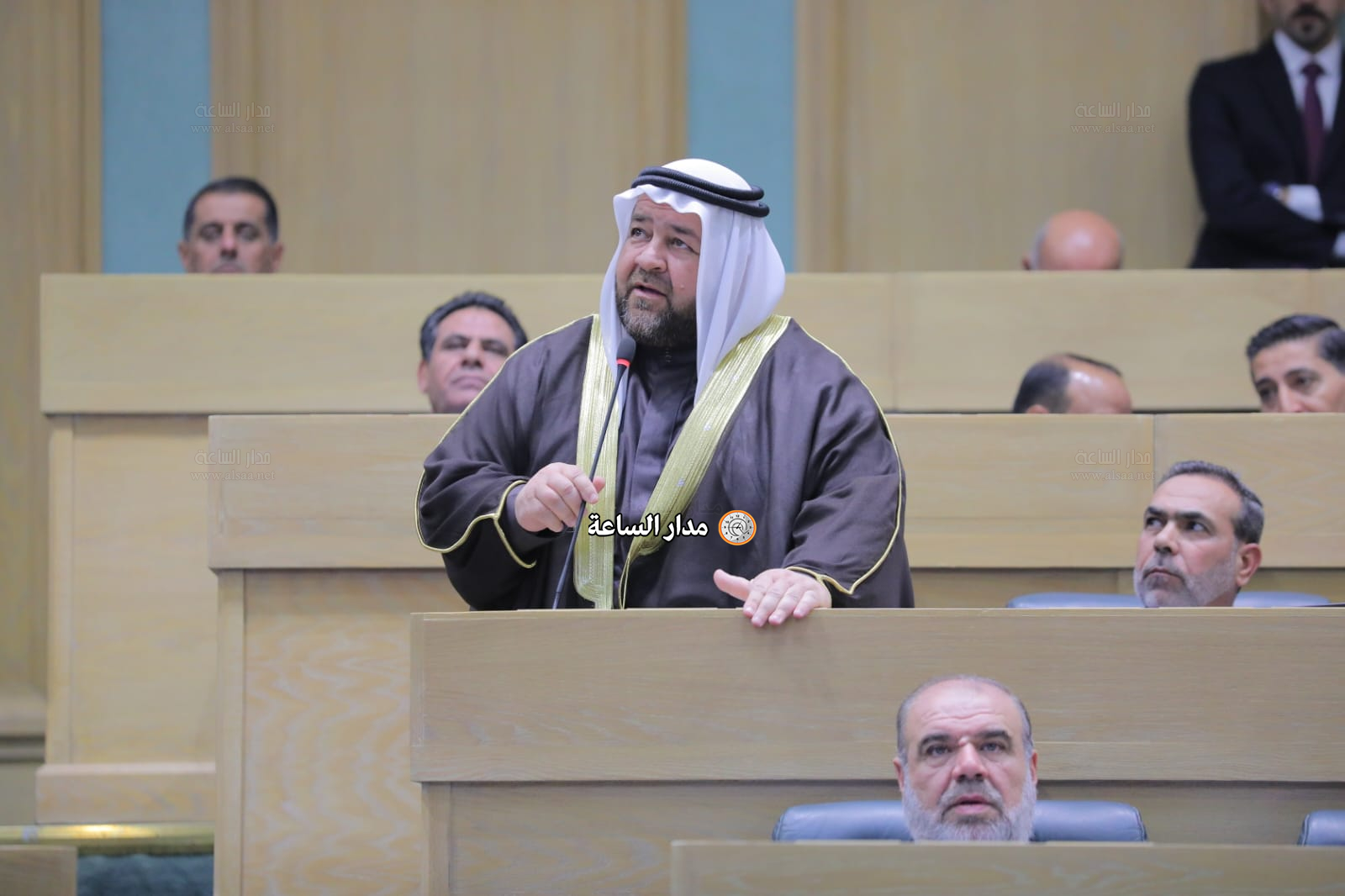 Madar Al-Saa Images 0.21656331455274835