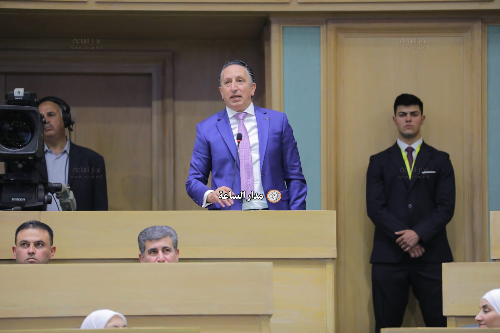 Madar Al-Saa Images 0.18816082721916172