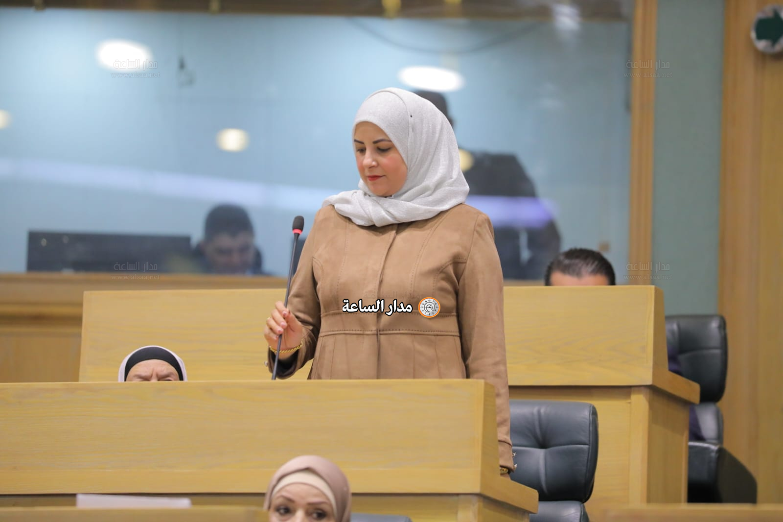 Madar Al-Saa Images 0.580761016593685