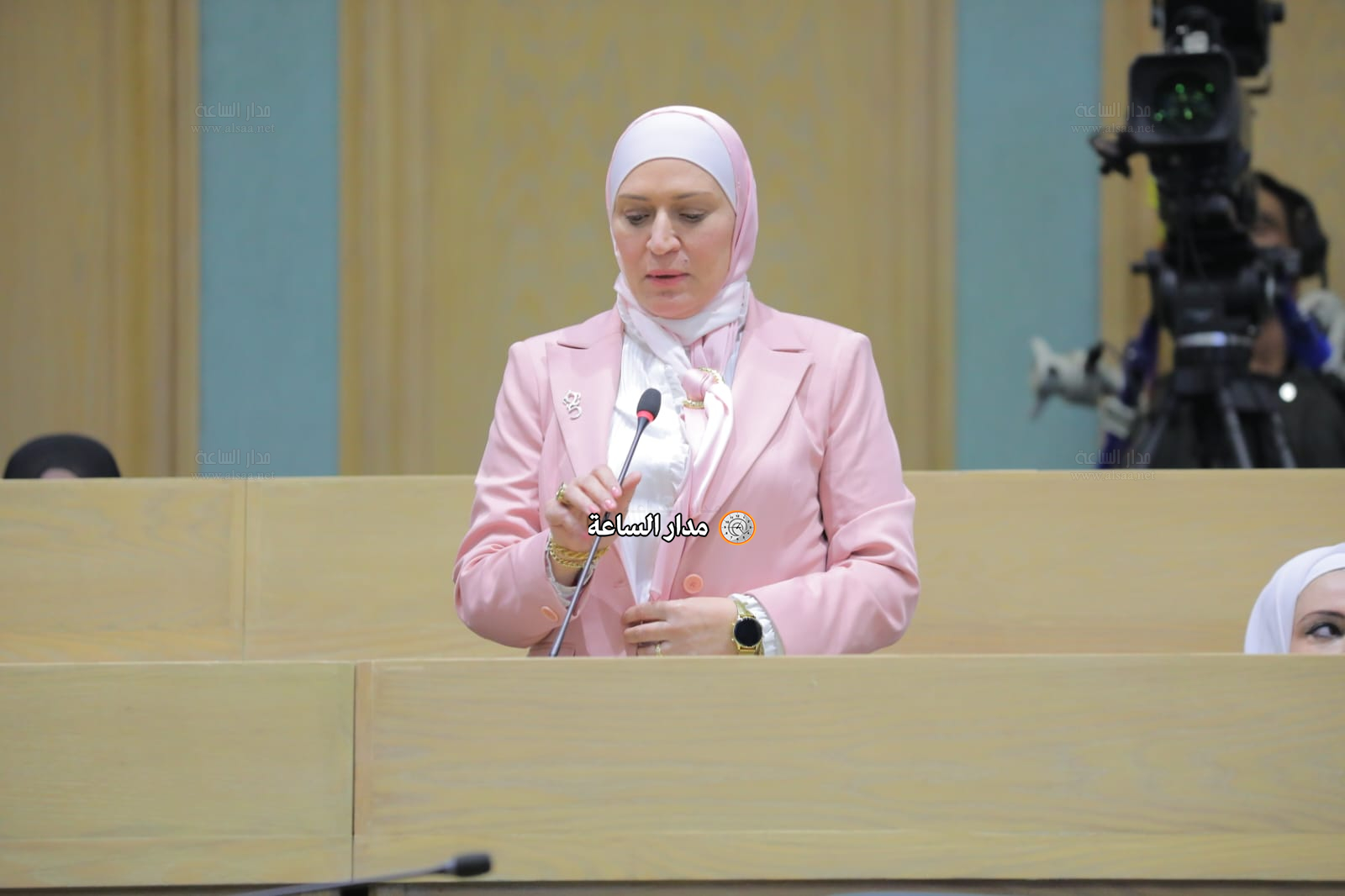 Madar Al-Saa Images 0.06393030383630438