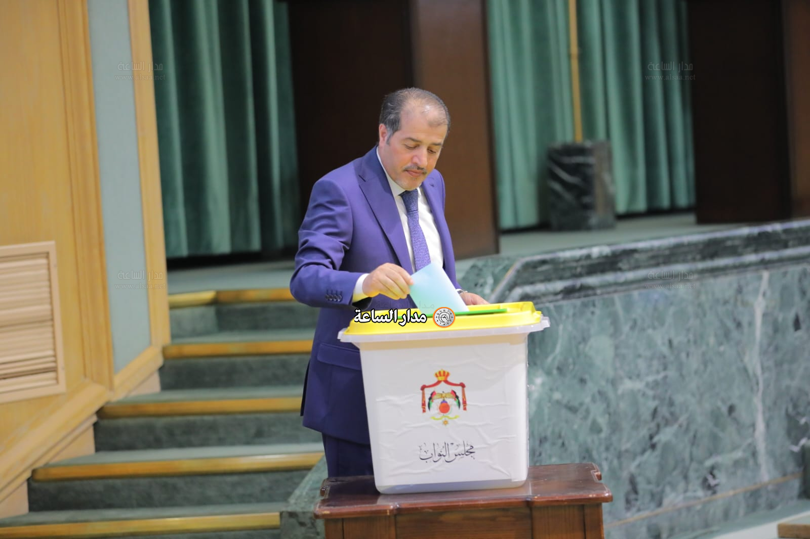 Madar Al-Saa Images 0.7466962605555036