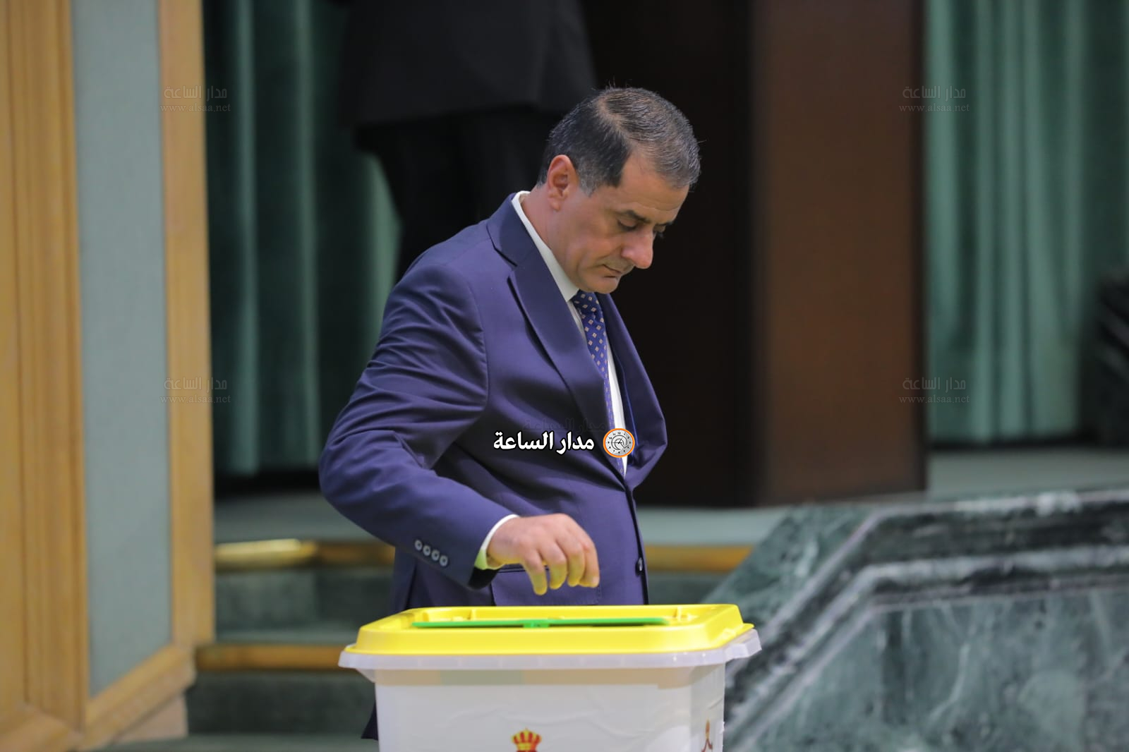 Madar Al-Saa Images 0.517931626932185