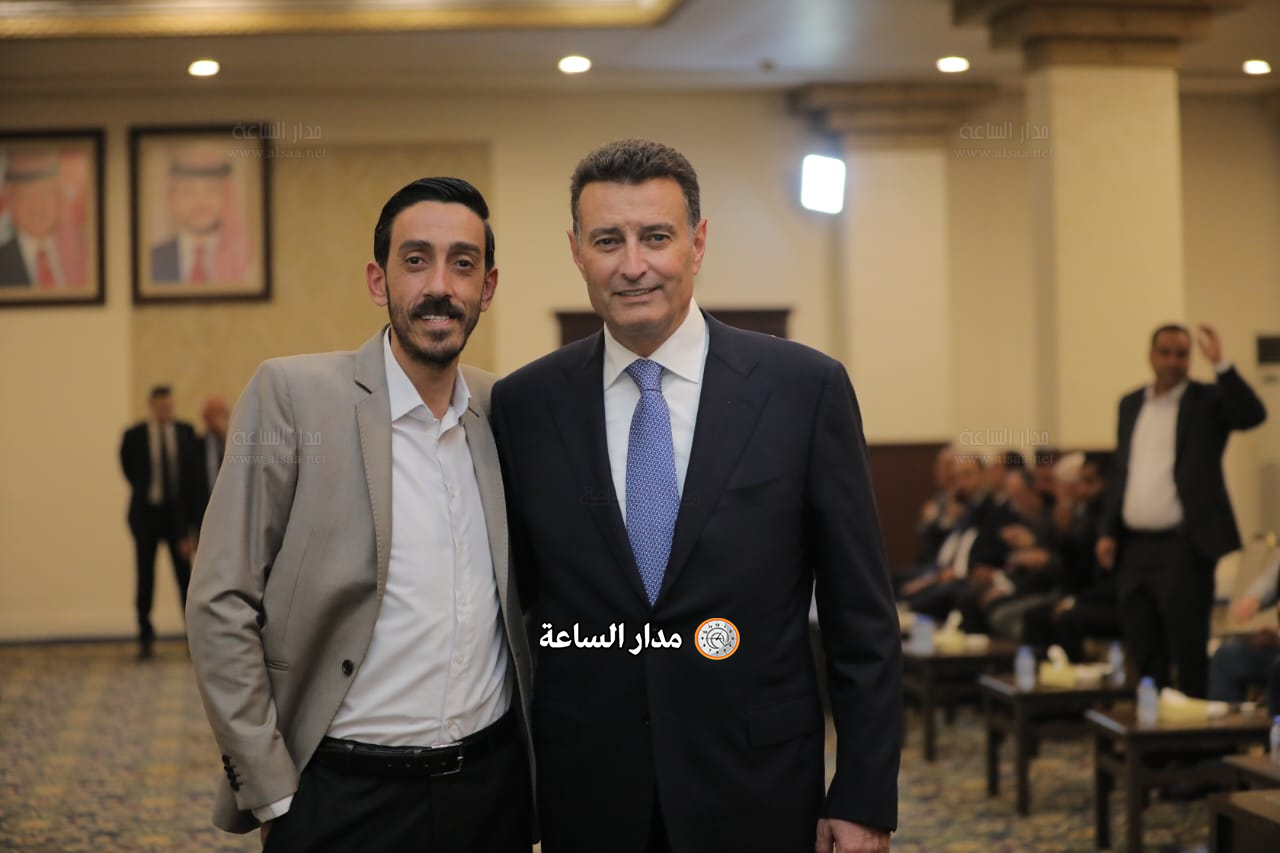 Madar Al-Saa Images 0.44342782835801864