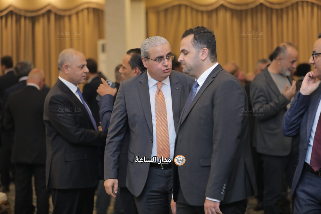 Madar Al-Saa Images 0.019996747843333162