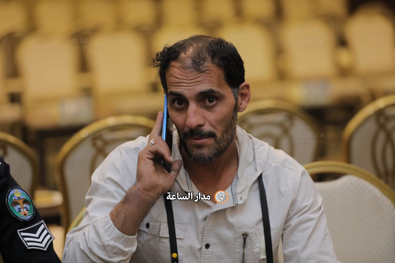 Madar Al-Saa Images 0.8091625248059828