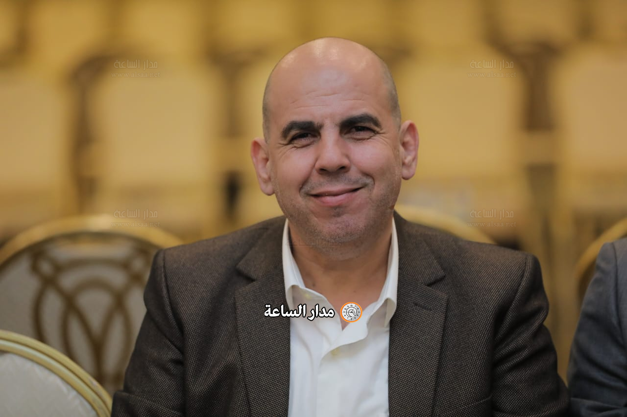 Madar Al-Saa Images 0.7592664618011999