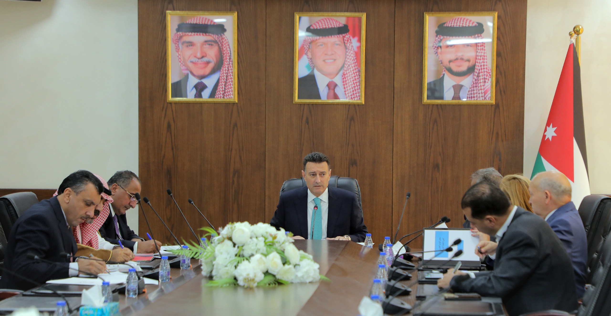 Madar Al-Saa Images 0.023491819963962213