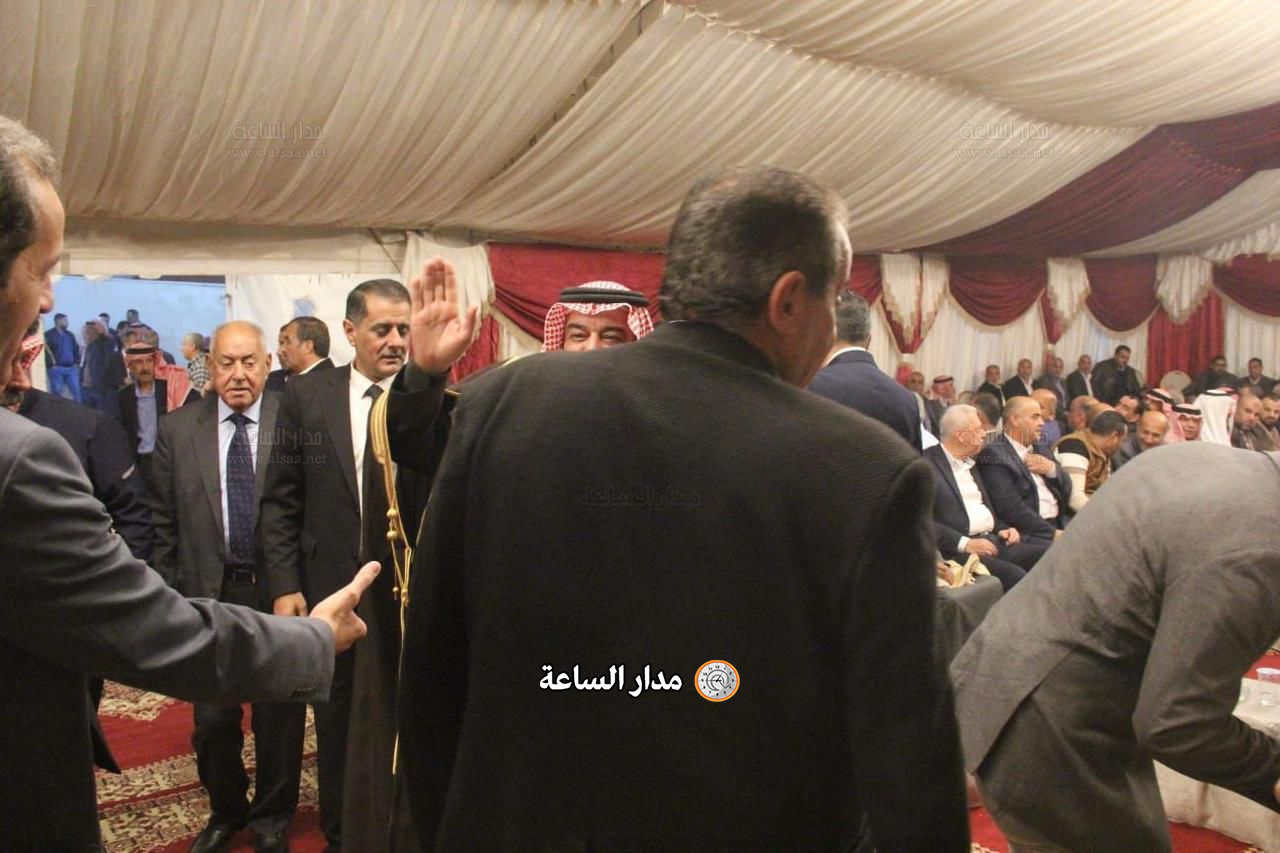 Madar Al-Saa Images 0.6224857422455632