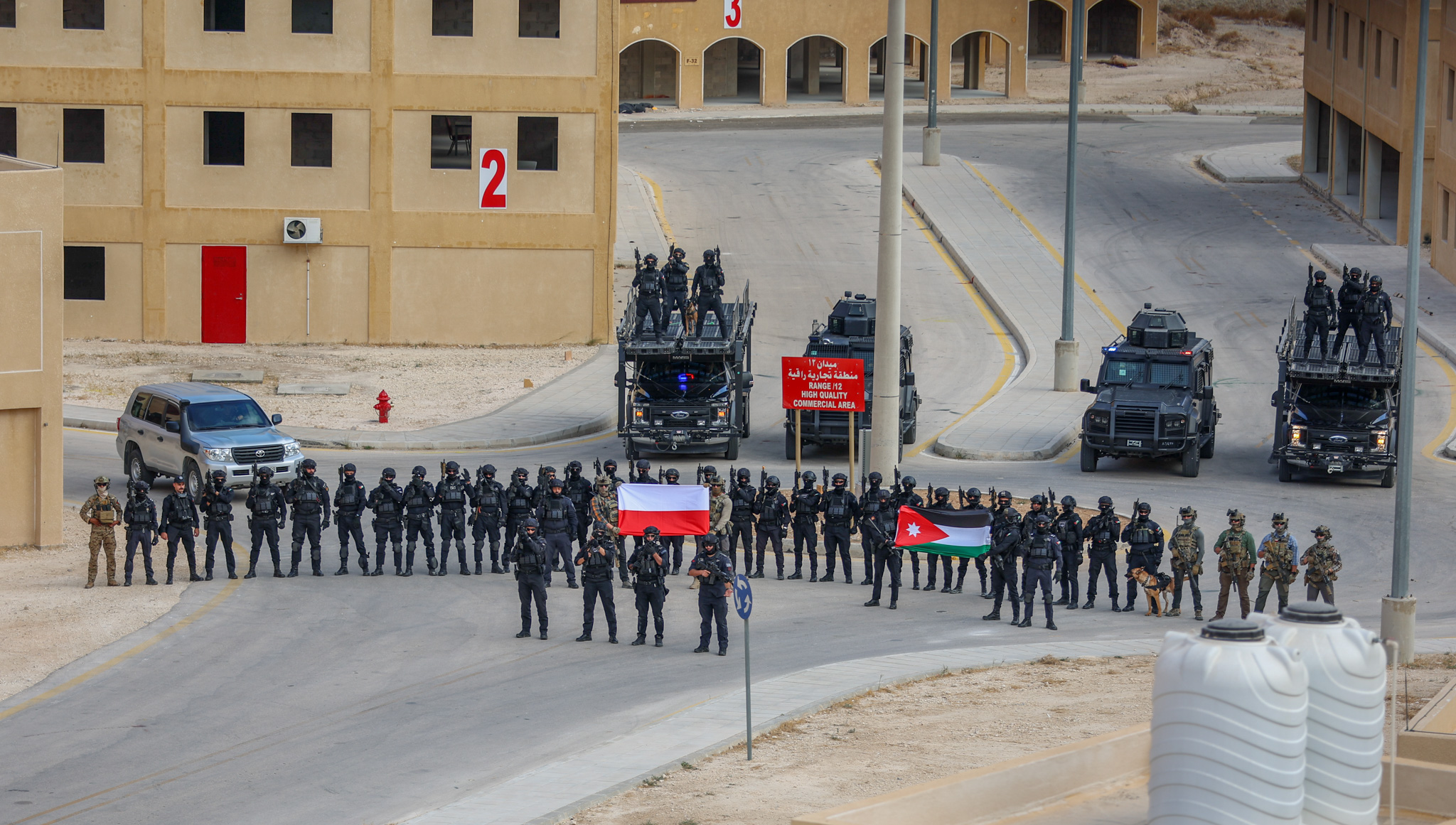 Madar Al-Saa Images 0.6286756235807793