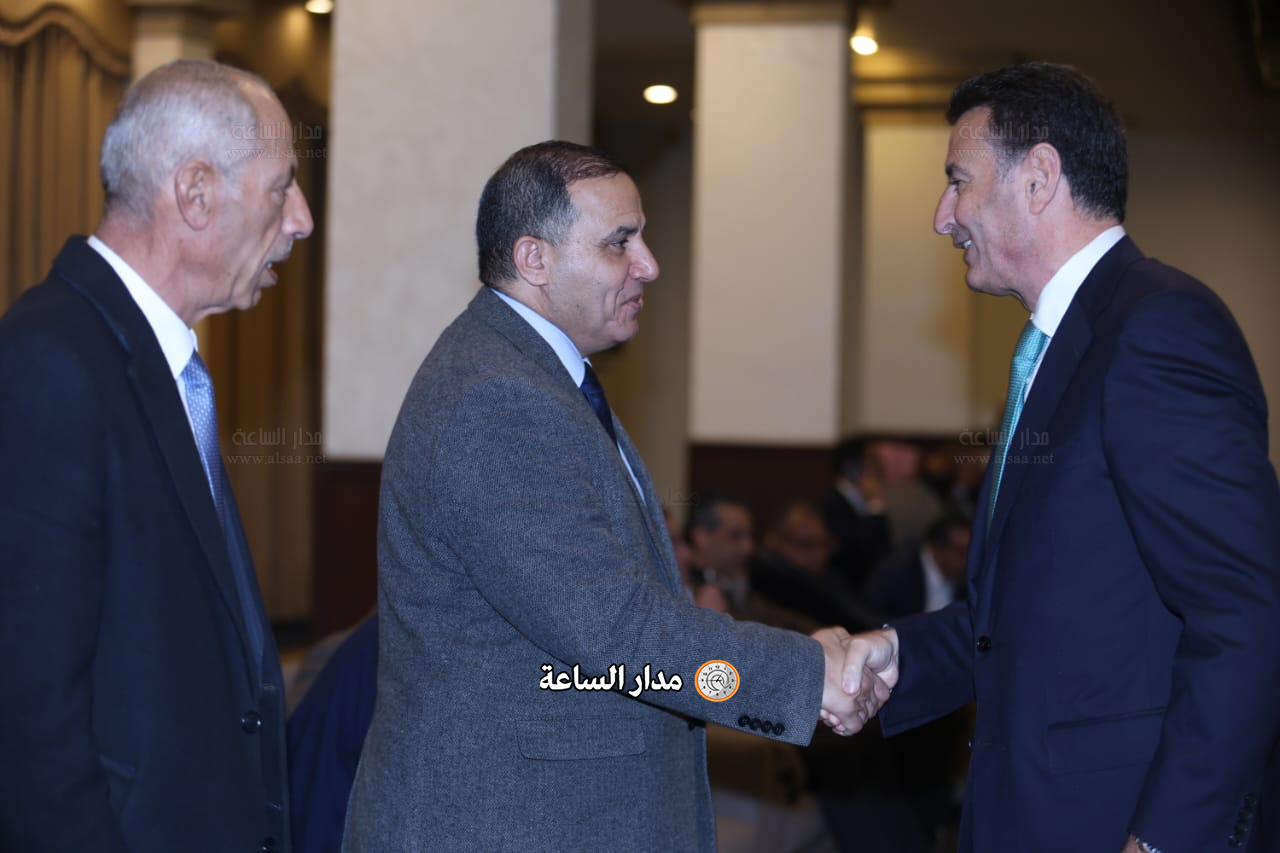 Madar Al-Saa Images 0.5893053620840132