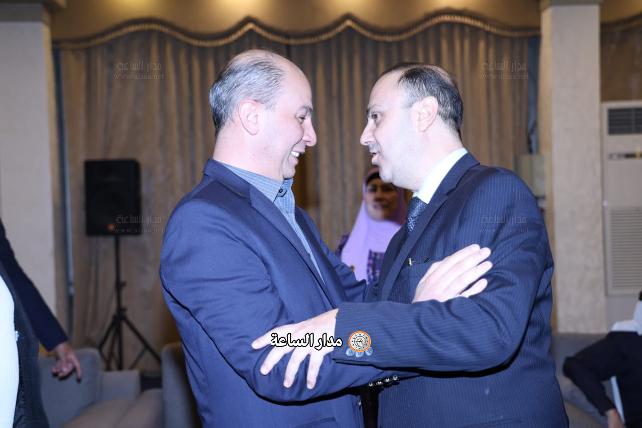 Madar Al-Saa Images 0.9466522365269932