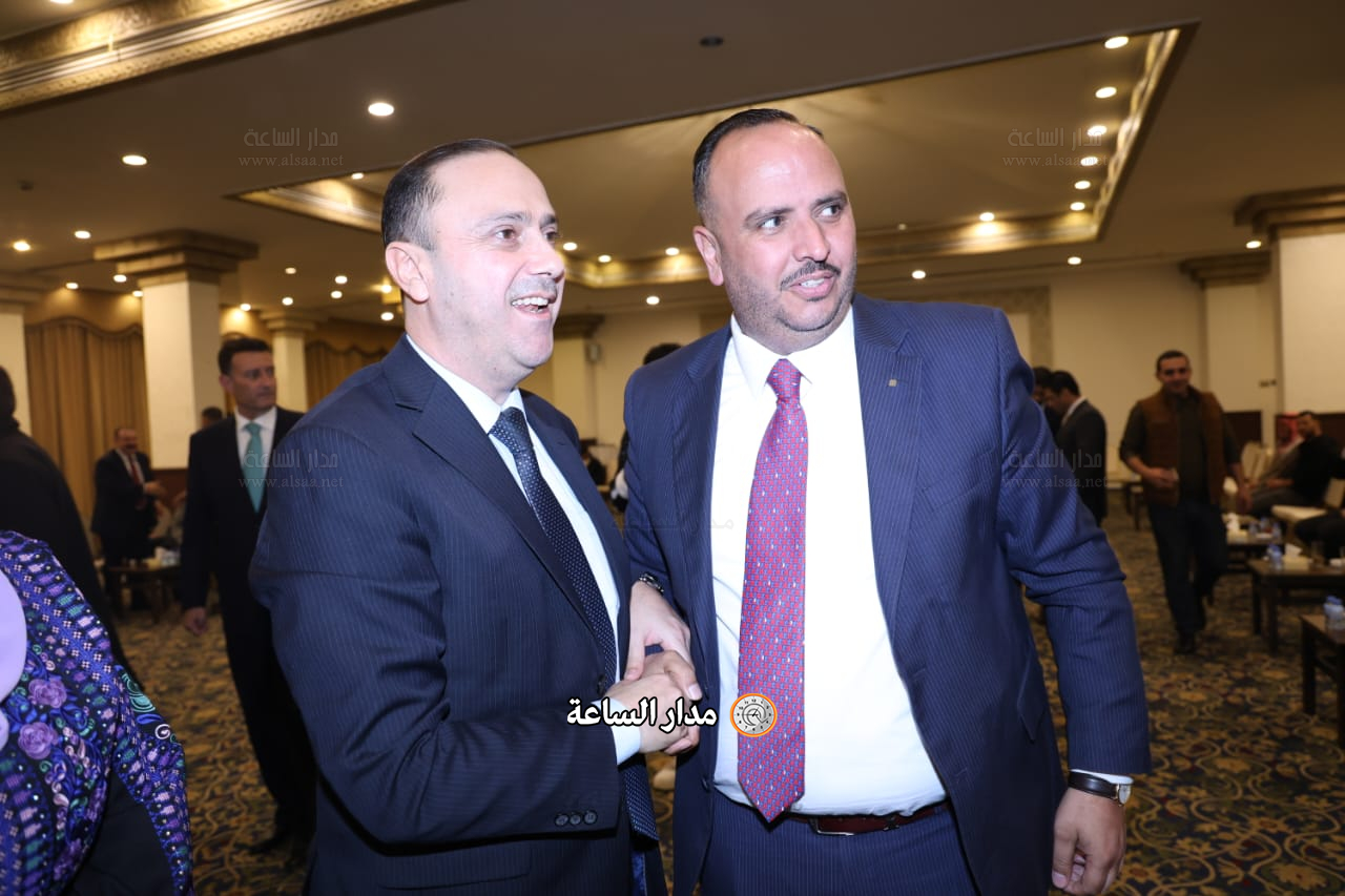 Madar Al-Saa Images 0.034587170318363336