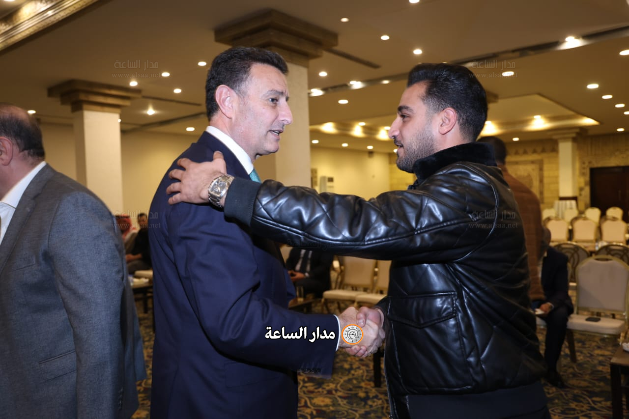 Madar Al-Saa Images 0.428702680735602