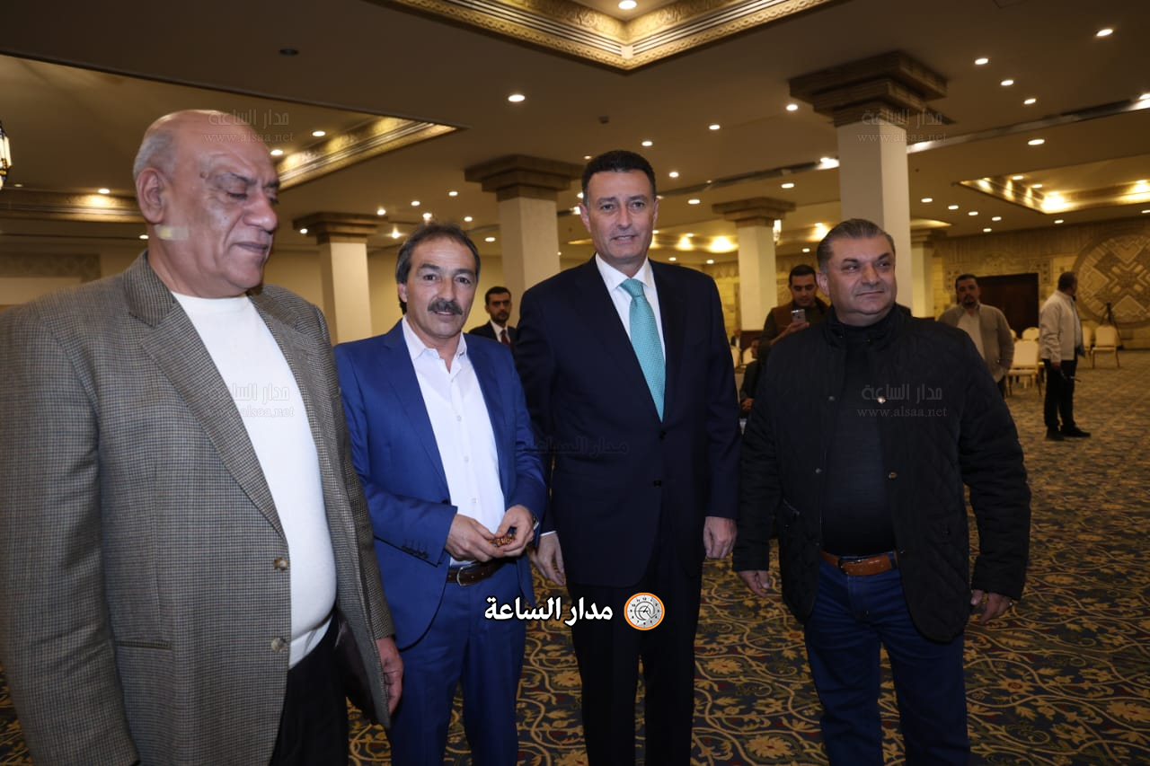 Madar Al-Saa Images 0.13779983978479882