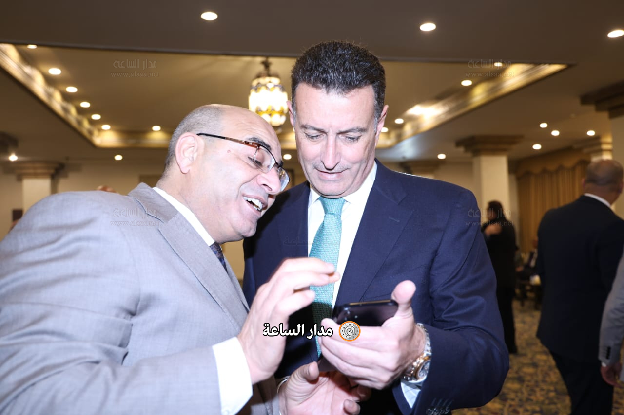 Madar Al-Saa Images 0.21703583830501239