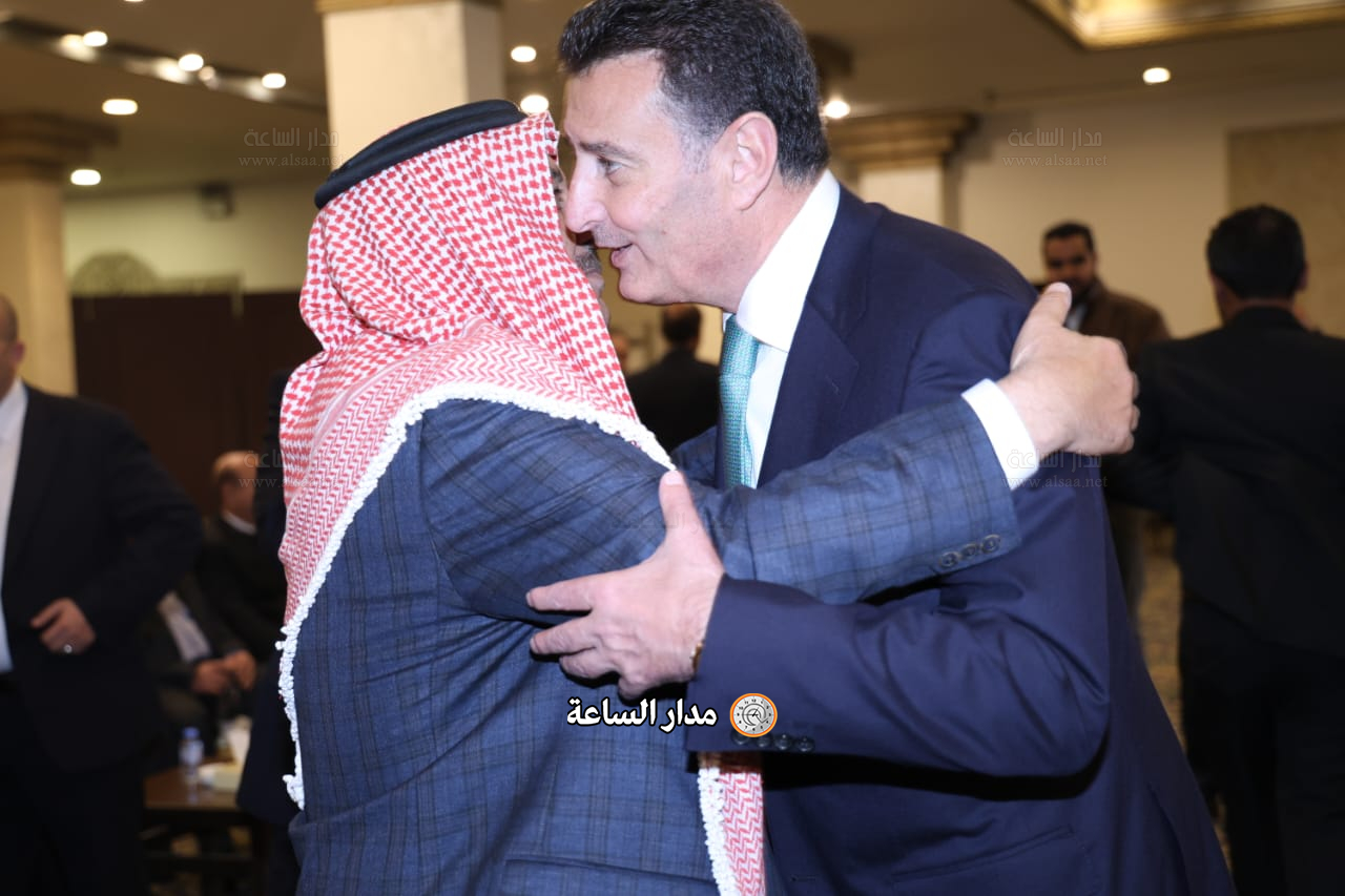 Madar Al-Saa Images 0.7960620823957889