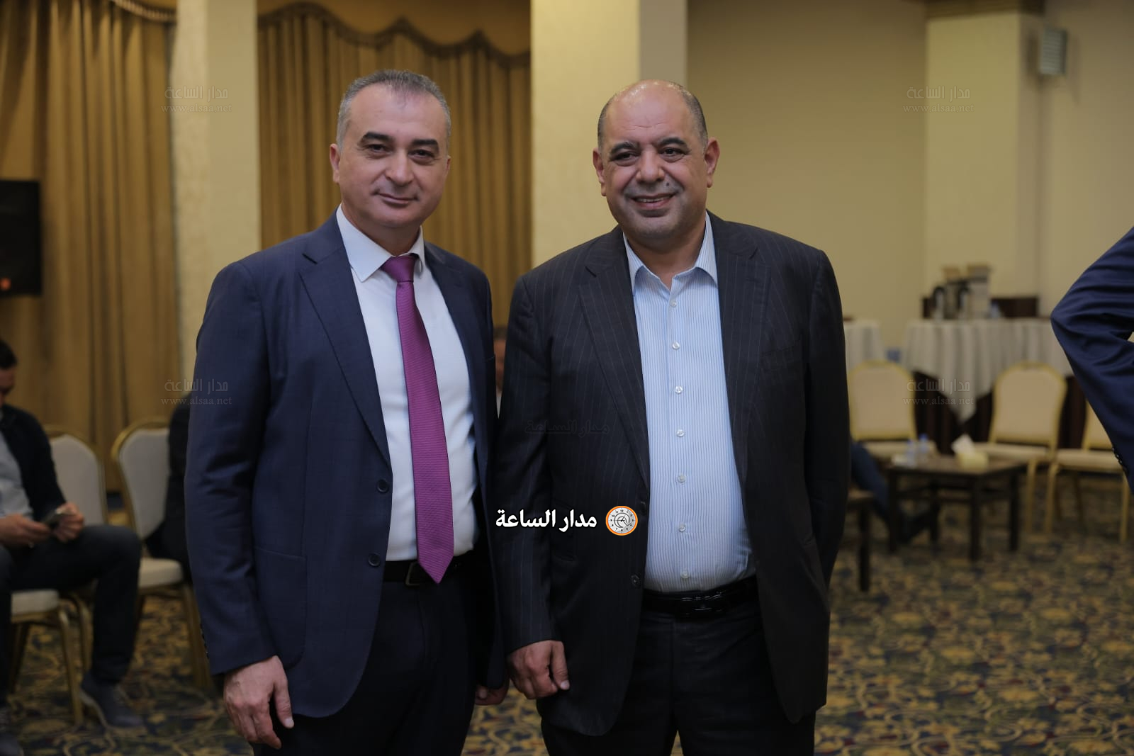 Madar Al-Saa Images 0.17495049035135413