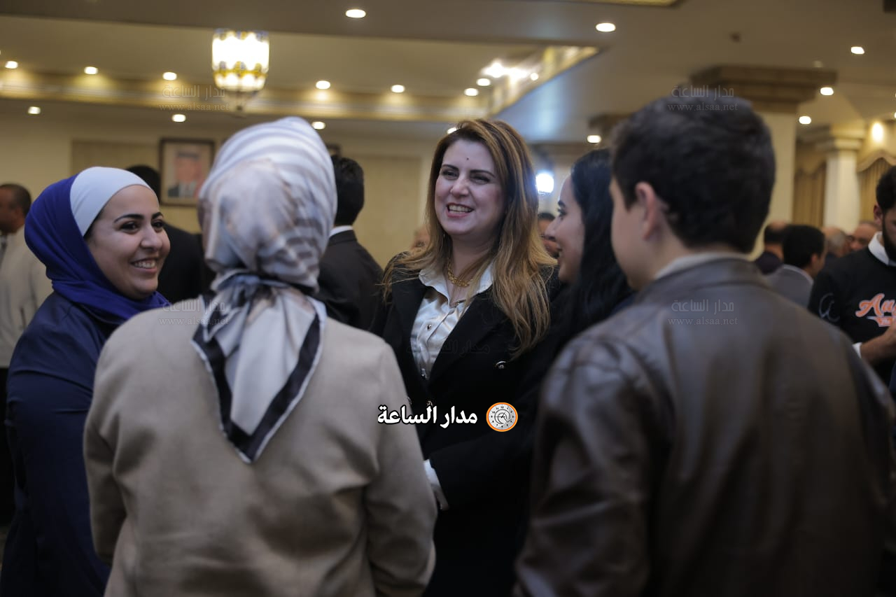 Madar Al-Saa Images 0.16614938349077835