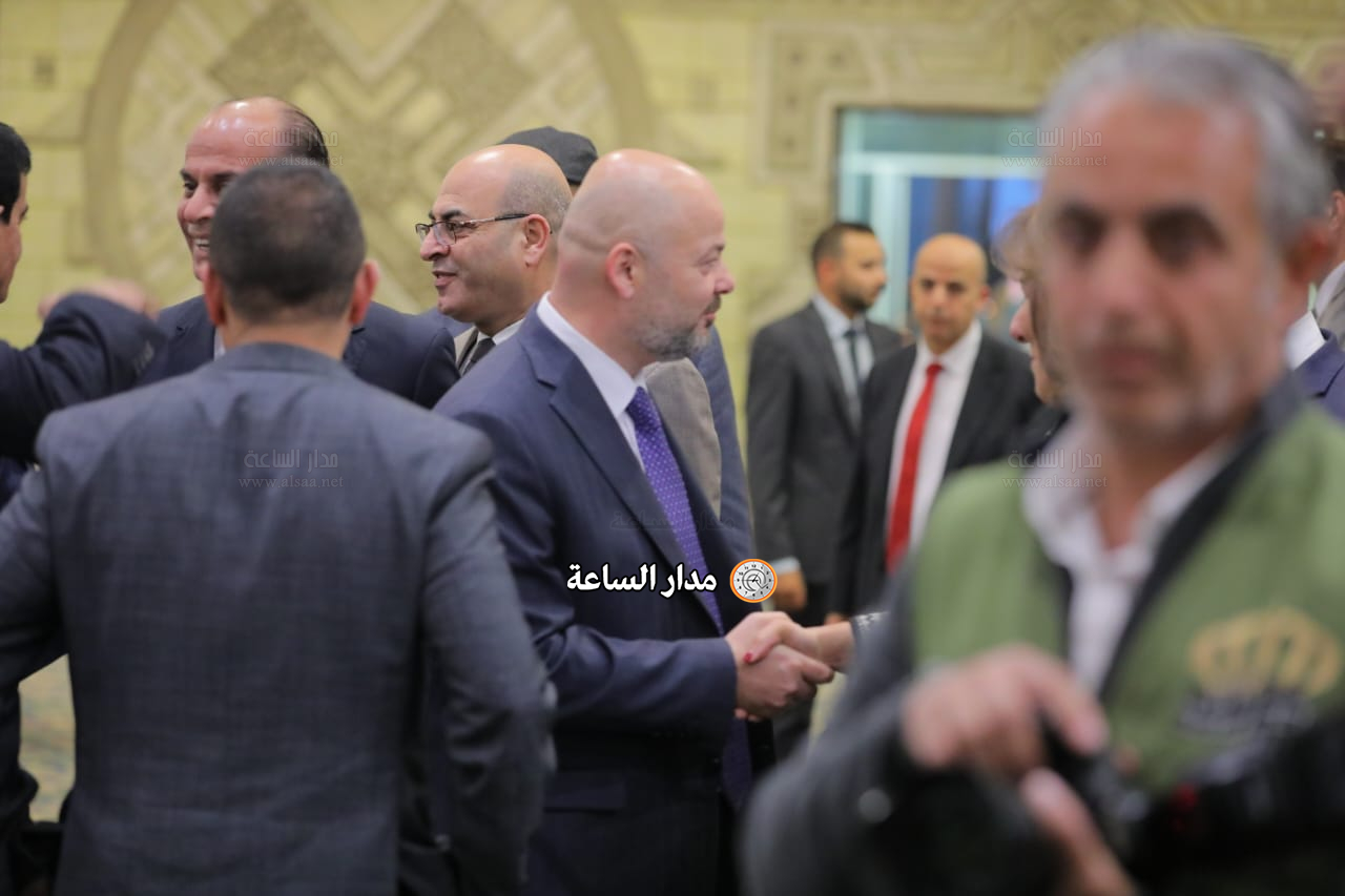 Madar Al-Saa Images 0.06367488254777509