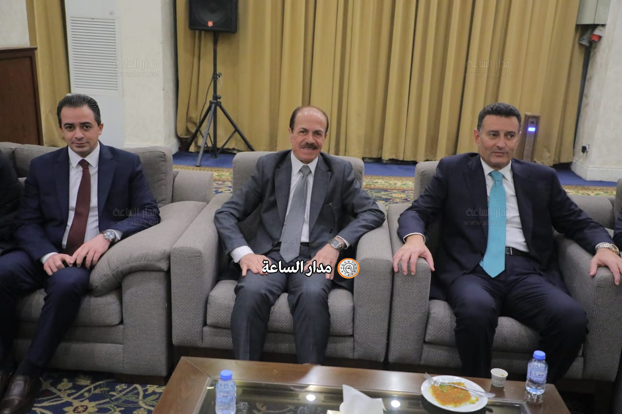 Madar Al-Saa Images 0.13660826957369365