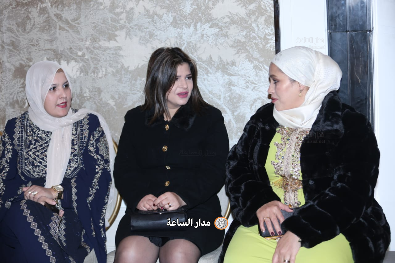 Madar Al-Saa Images 0.7360501972916453