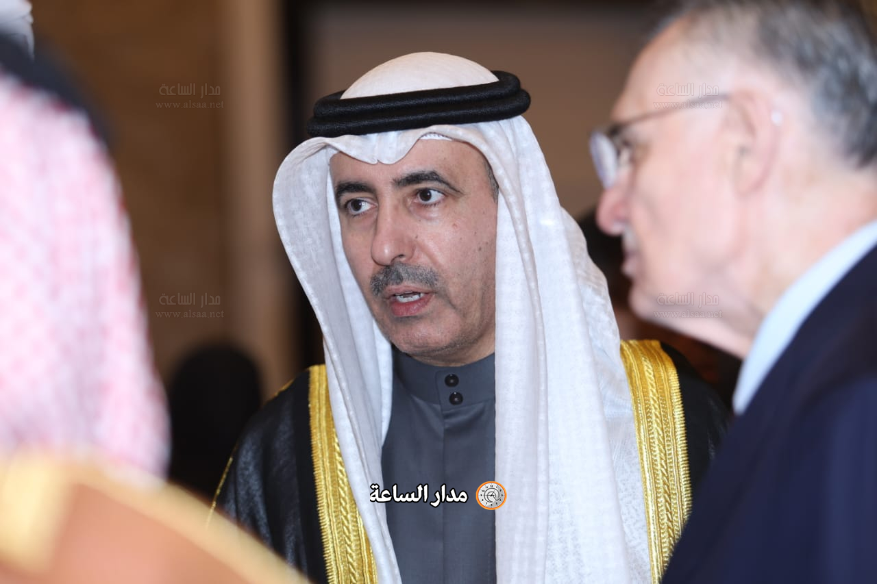 Madar Al-Saa Images 0.6759423021465529