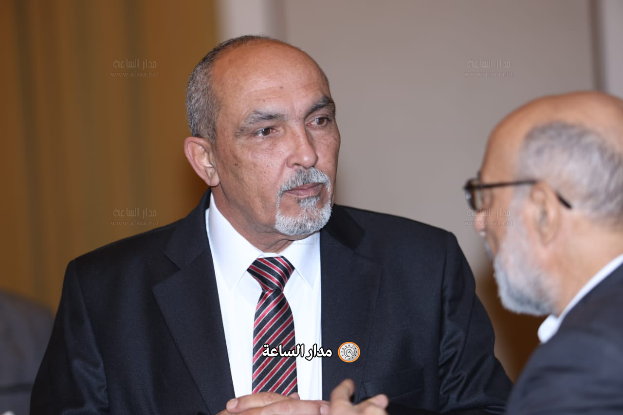 Madar Al-Saa Images 0.8256910472748904