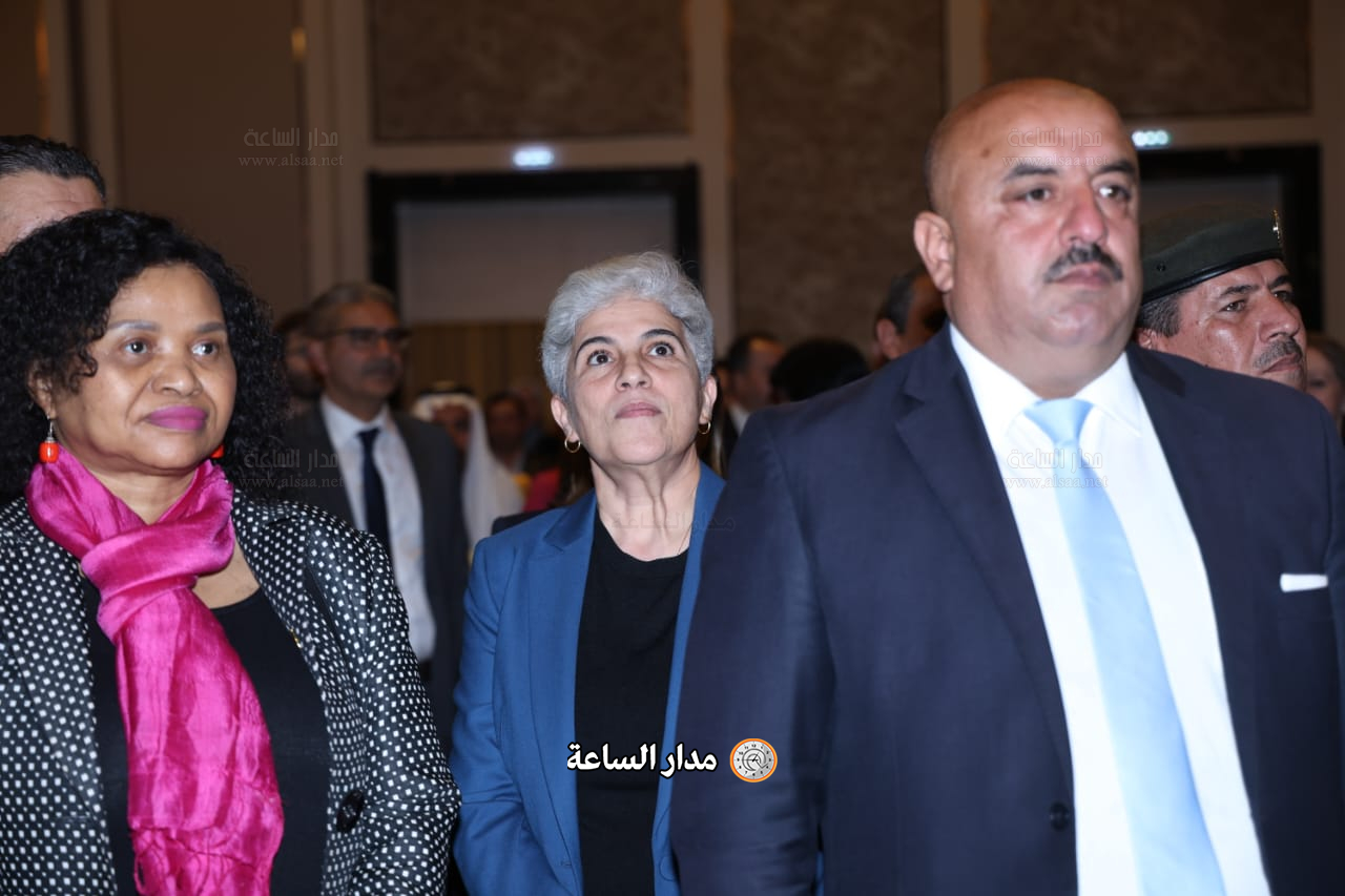 Madar Al-Saa Images 0.8684876279545608